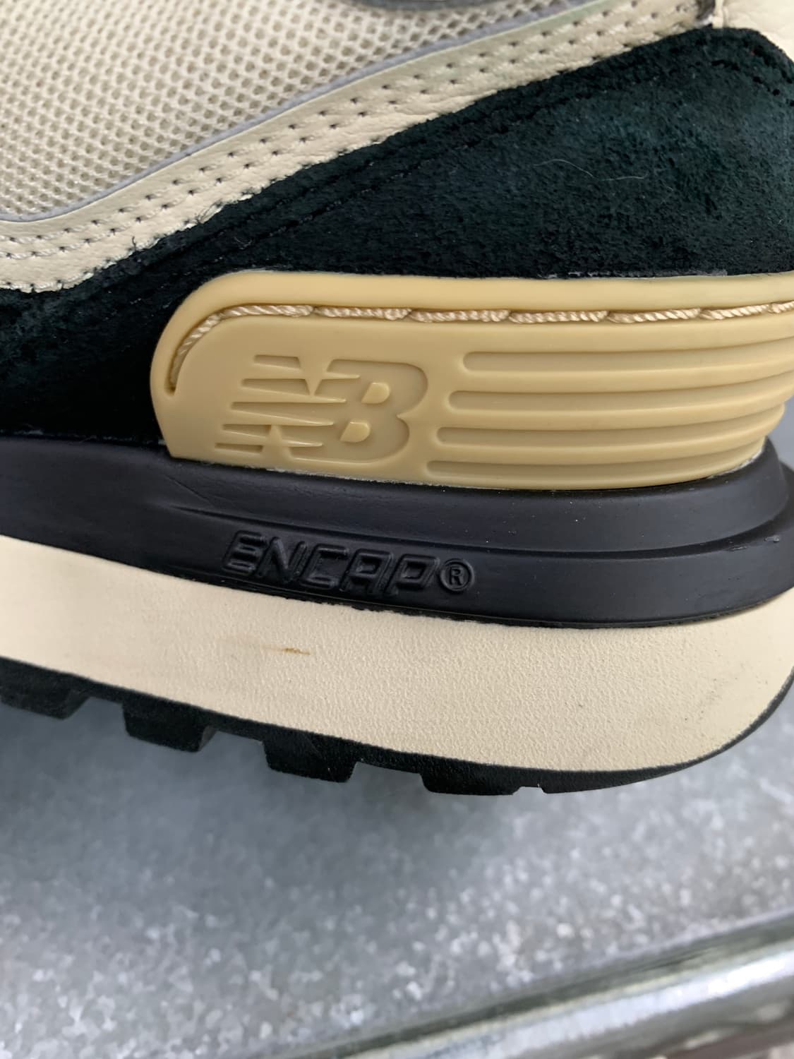 뉴발란스 574 레거시 블랙 앙고라 235 상품이미지8