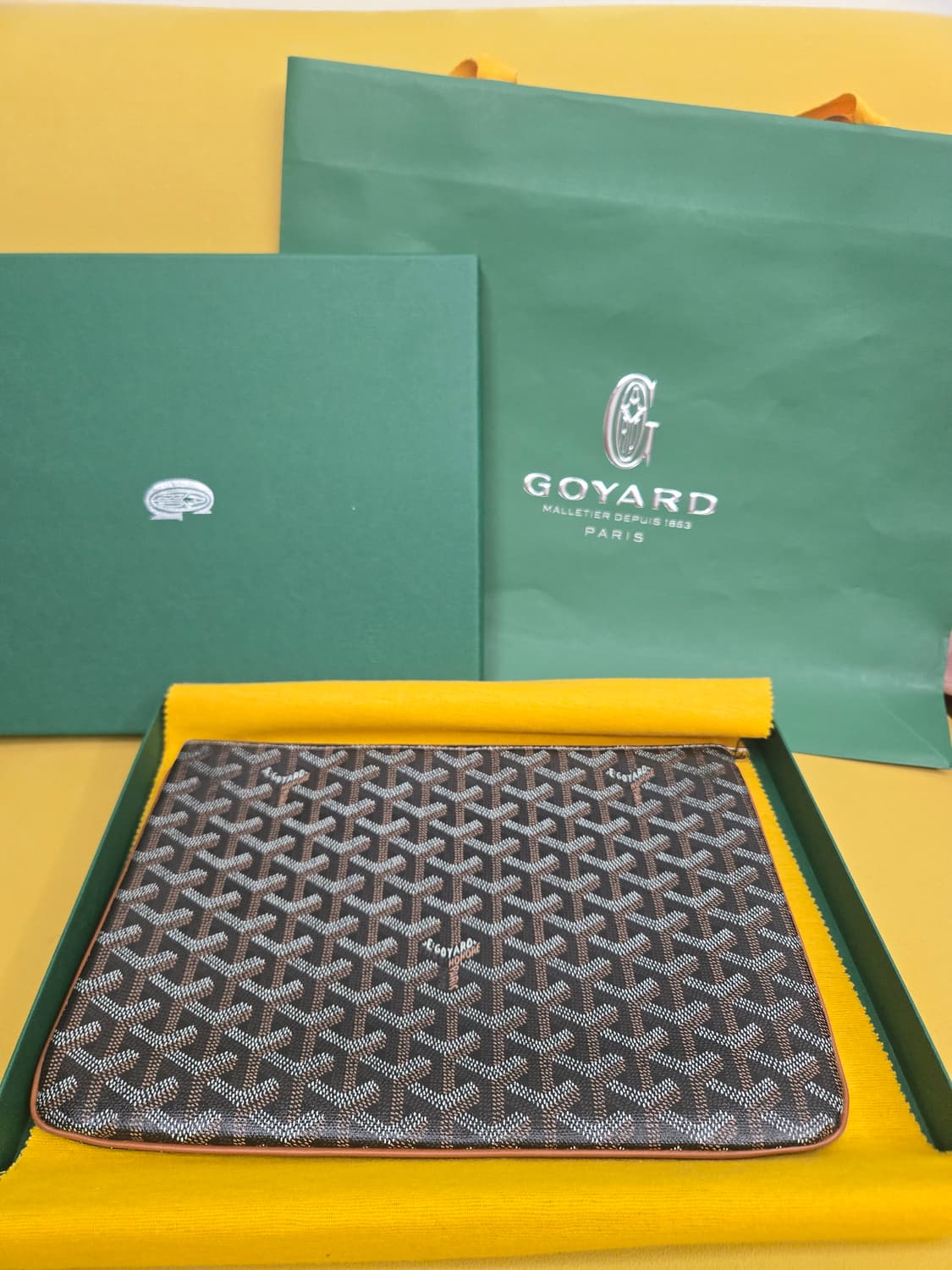 고야드 세나 MM 클러치 블랙 상품이미지1