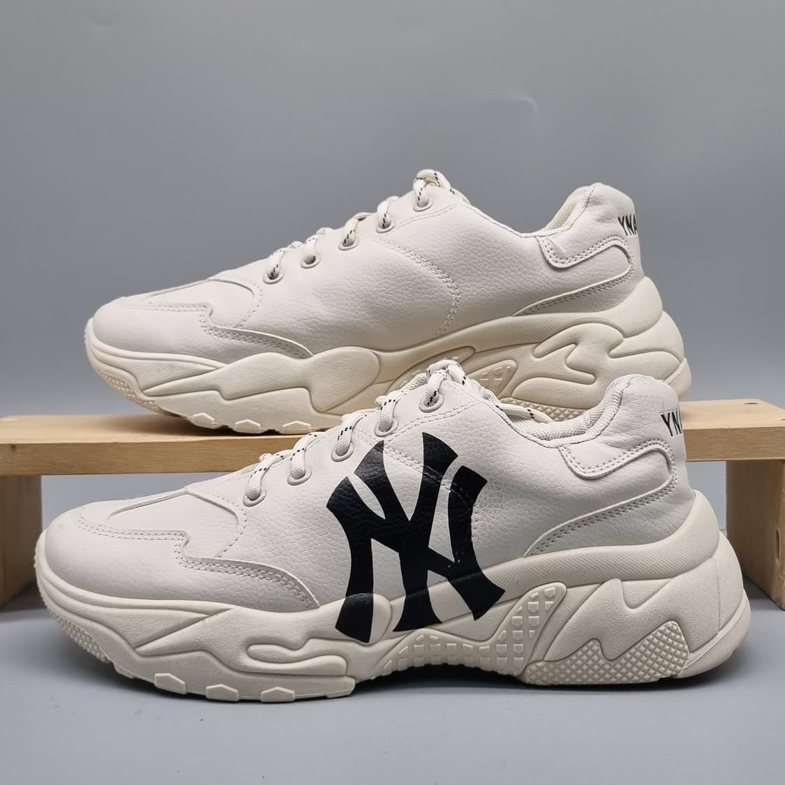 ML 양키즈 남성운동화42 270 상품이미지1