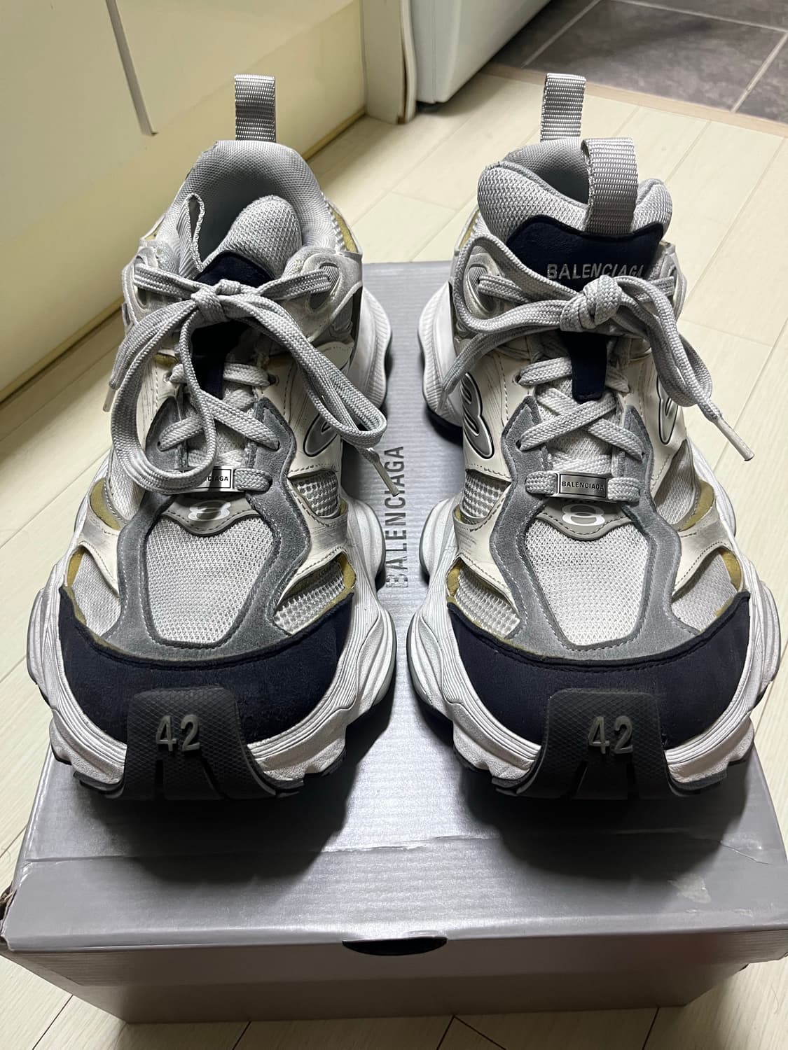 발렌시아가 카고 스니커즈 42 상품이미지1