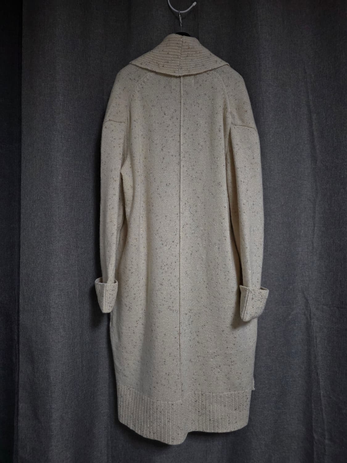 칼라거펠트 울캐시 글리터 롱가디건 상품이미지4