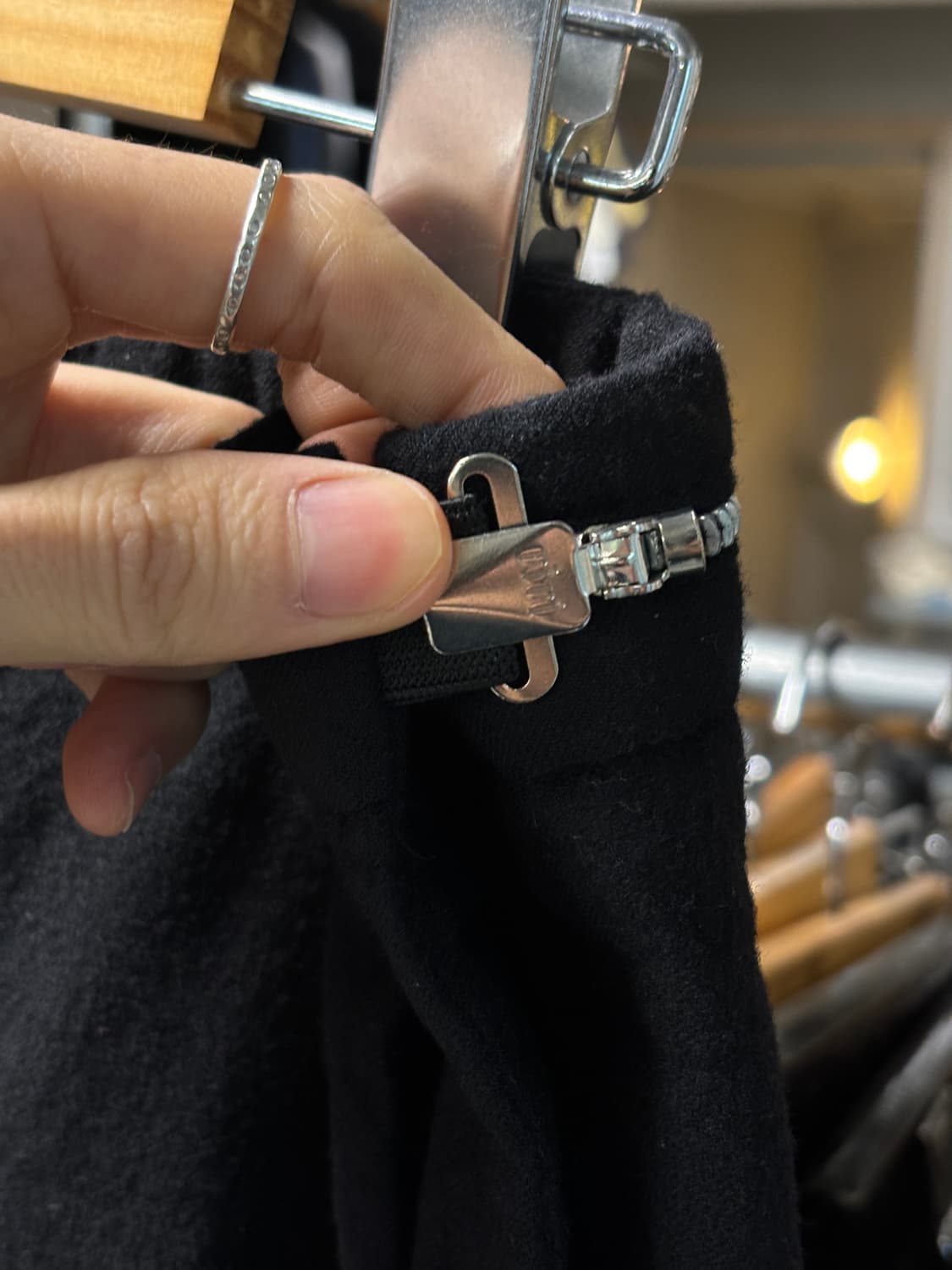 솔리드 옴므 테이퍼드 울팬츠 상품이미지7