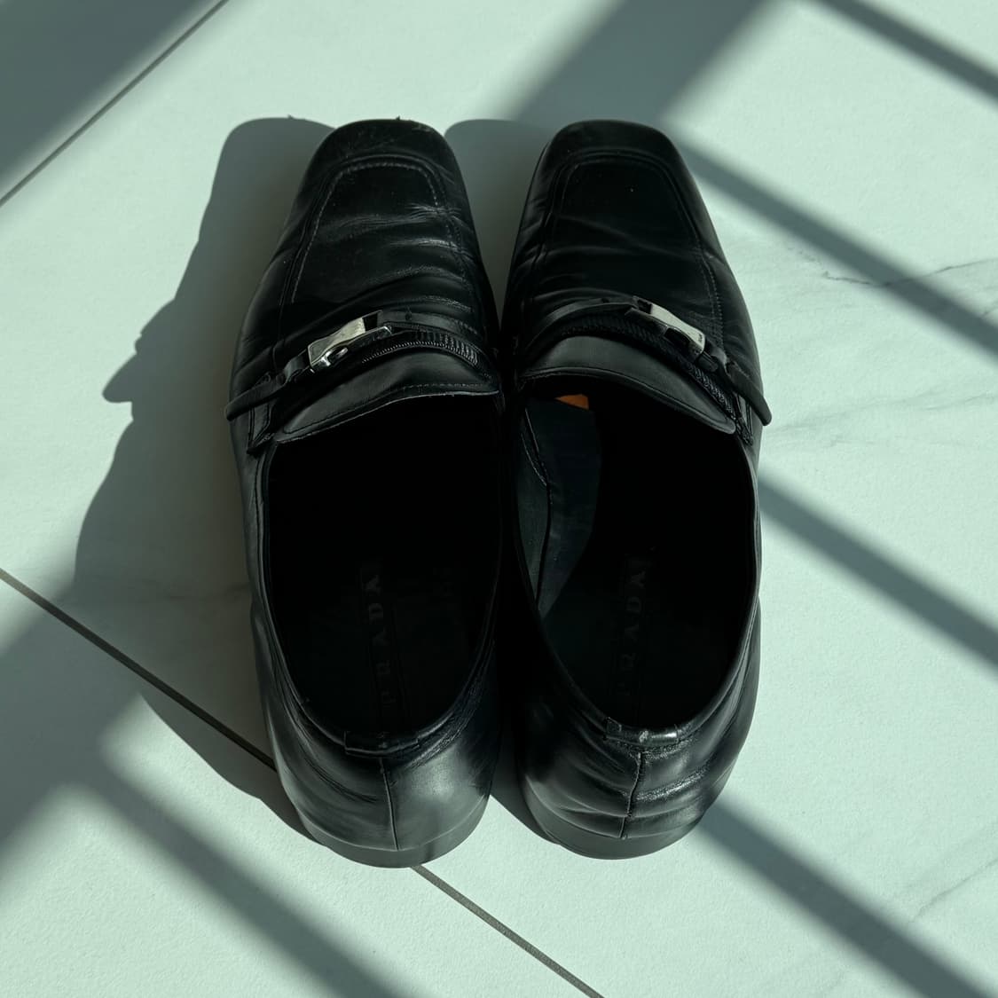 프라다 스포츠 버클 로퍼 7 상품이미지2