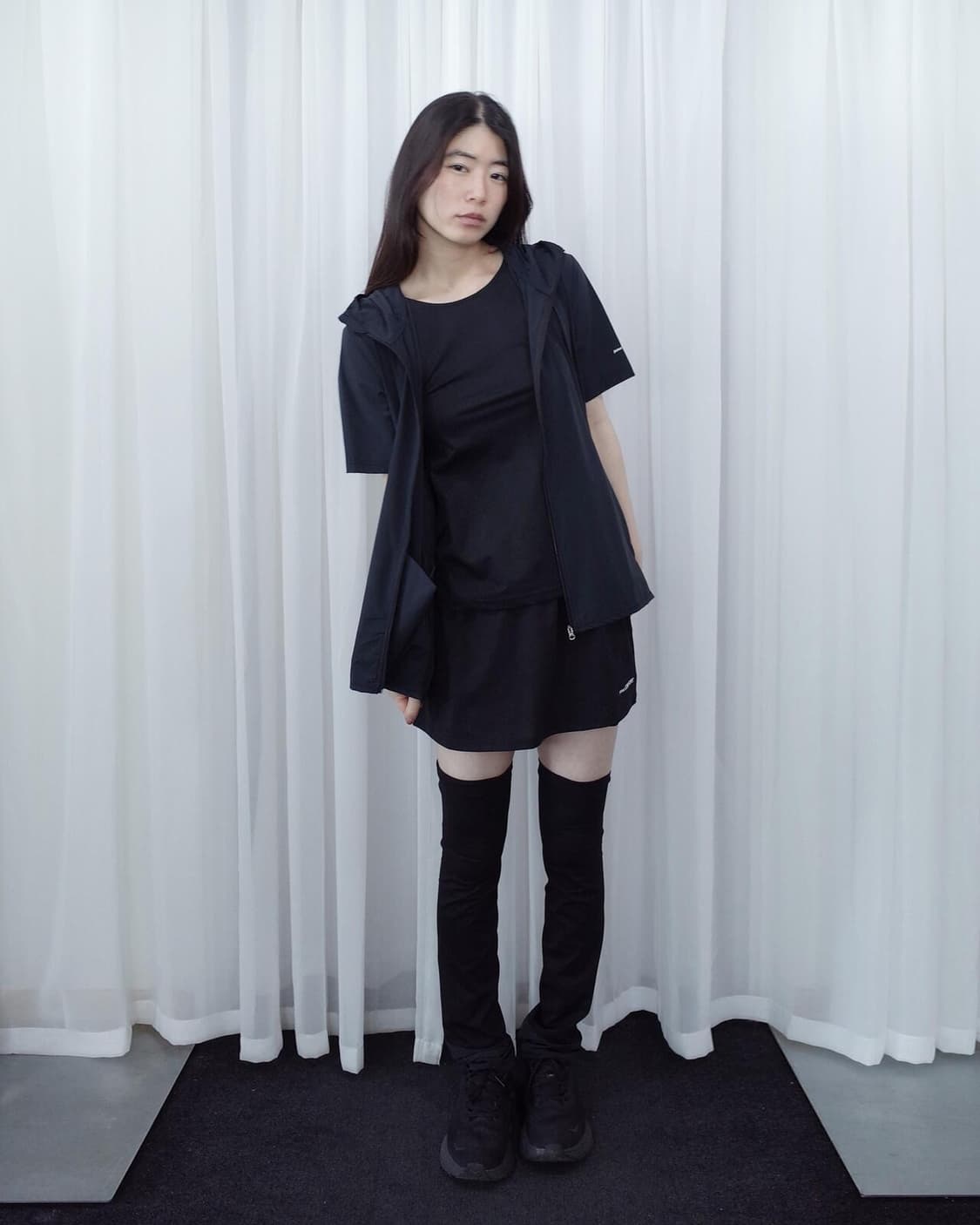 지초이 25-002 MINI SKIRT W/LEG WARMERS 블랙 상품이미지2