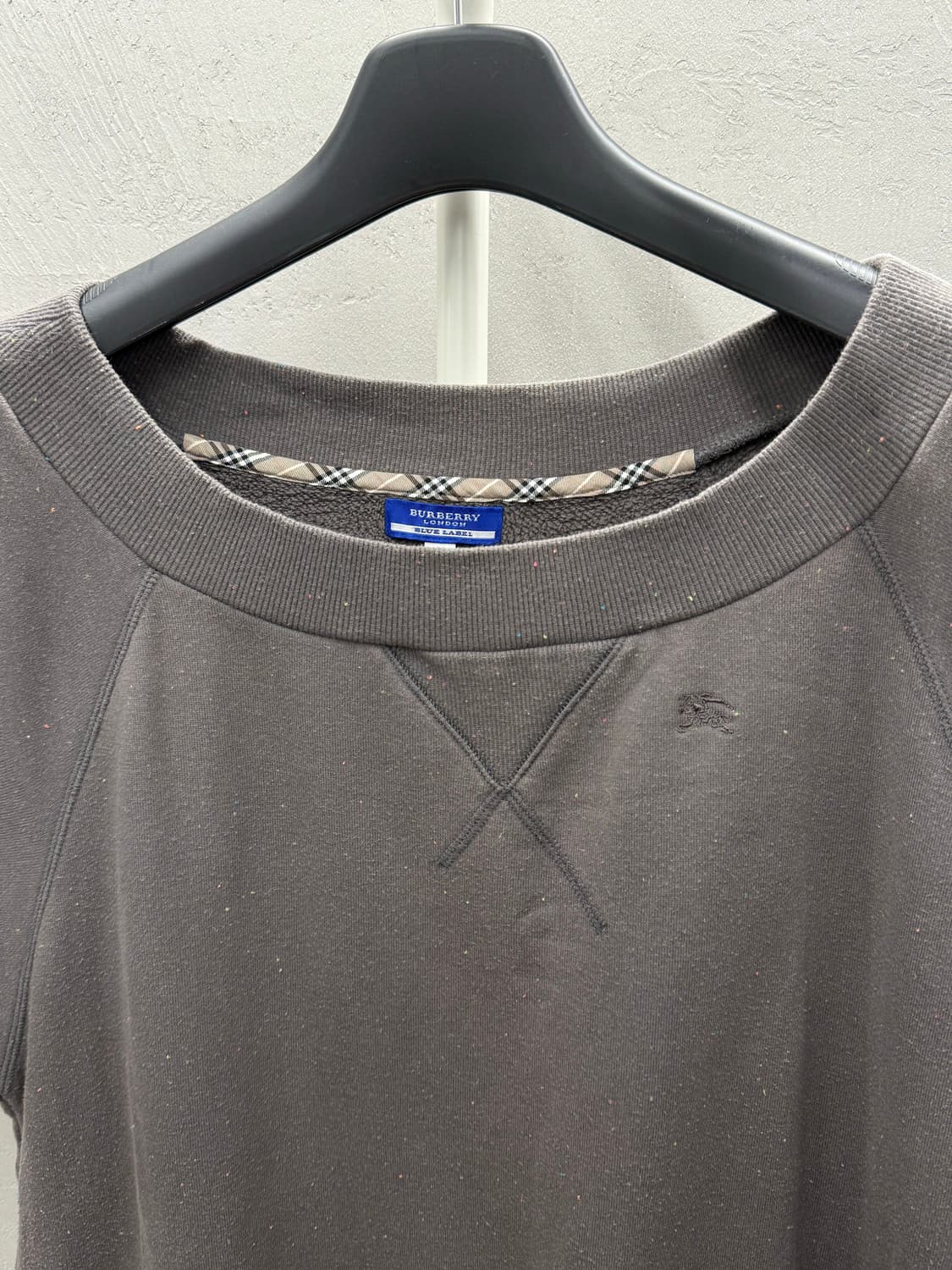 빈티지 버버리 블루라벨 오프숄더 맨투맨 38 상품이미지3