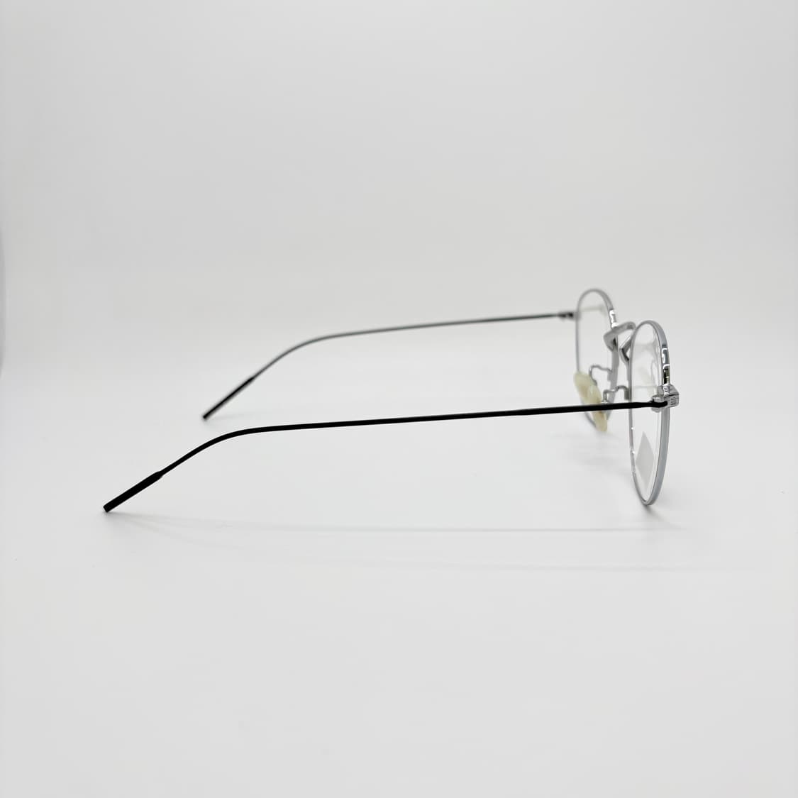 THENU 실버 티타늄 원형 메탈테 상품이미지6