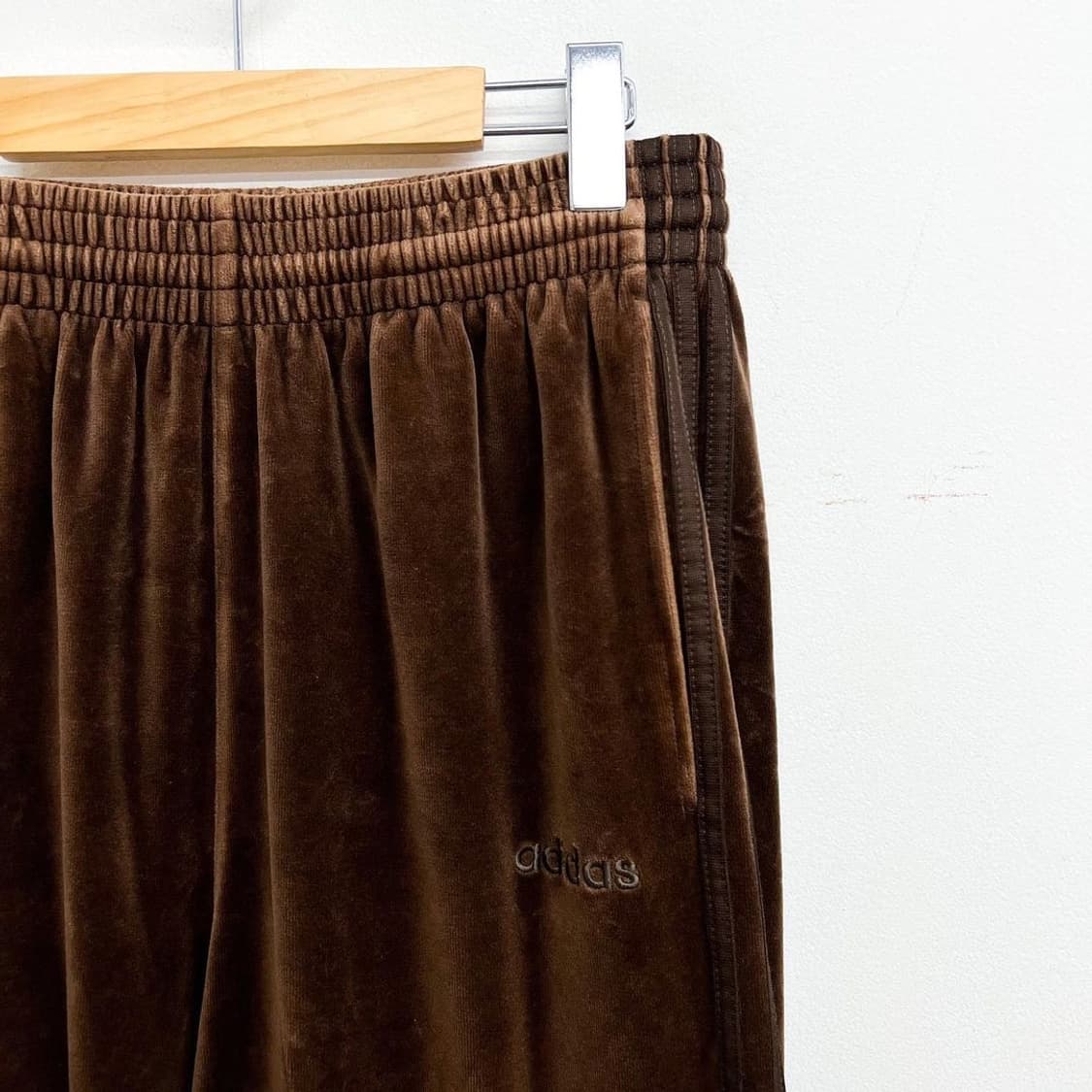 아디다스 스펠아웃 3스트립 브라운 벨루어 트레이닝 셋업 상품이미지7