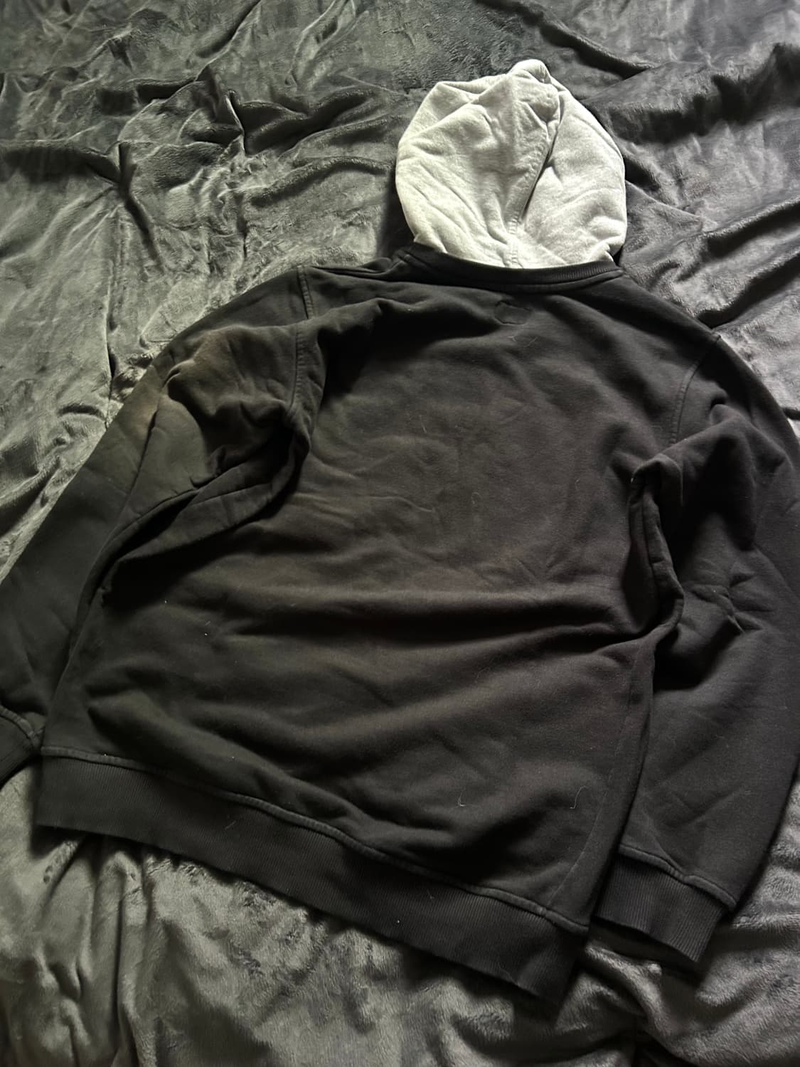 Neige Two tone Graphic hoodie 상품이미지5