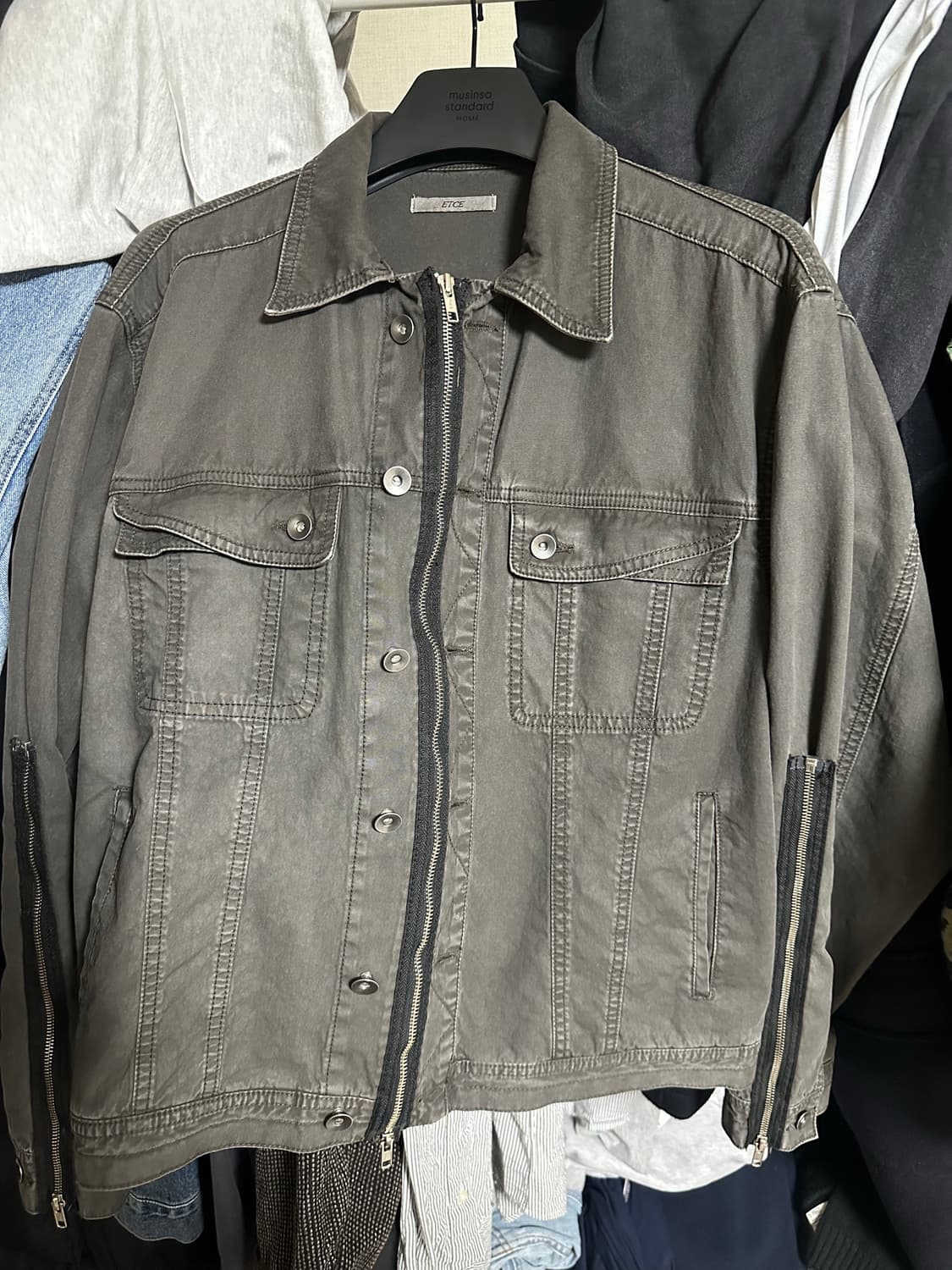 DYED 3 ZIP TRUCKER (CHARCOAL) 상품이미지1