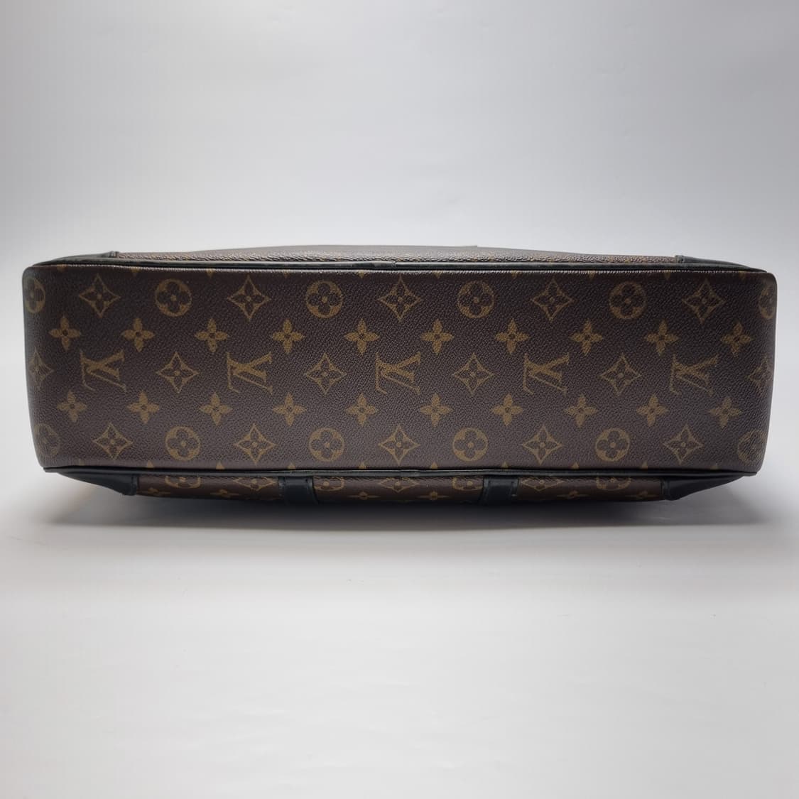 루이비통 M40224 포르트 도큐망 보야주GM 마카사르 2WAY 서류가방 상품이미지7