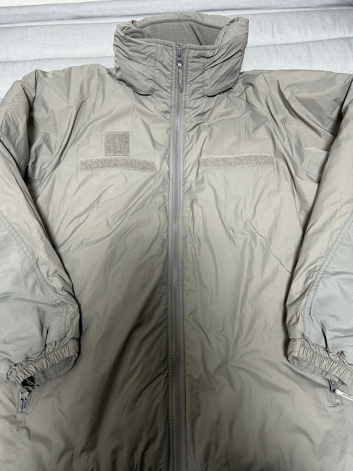 프릭스스토어 프리마로프트 레벨7 파카 올리브 상품이미지3