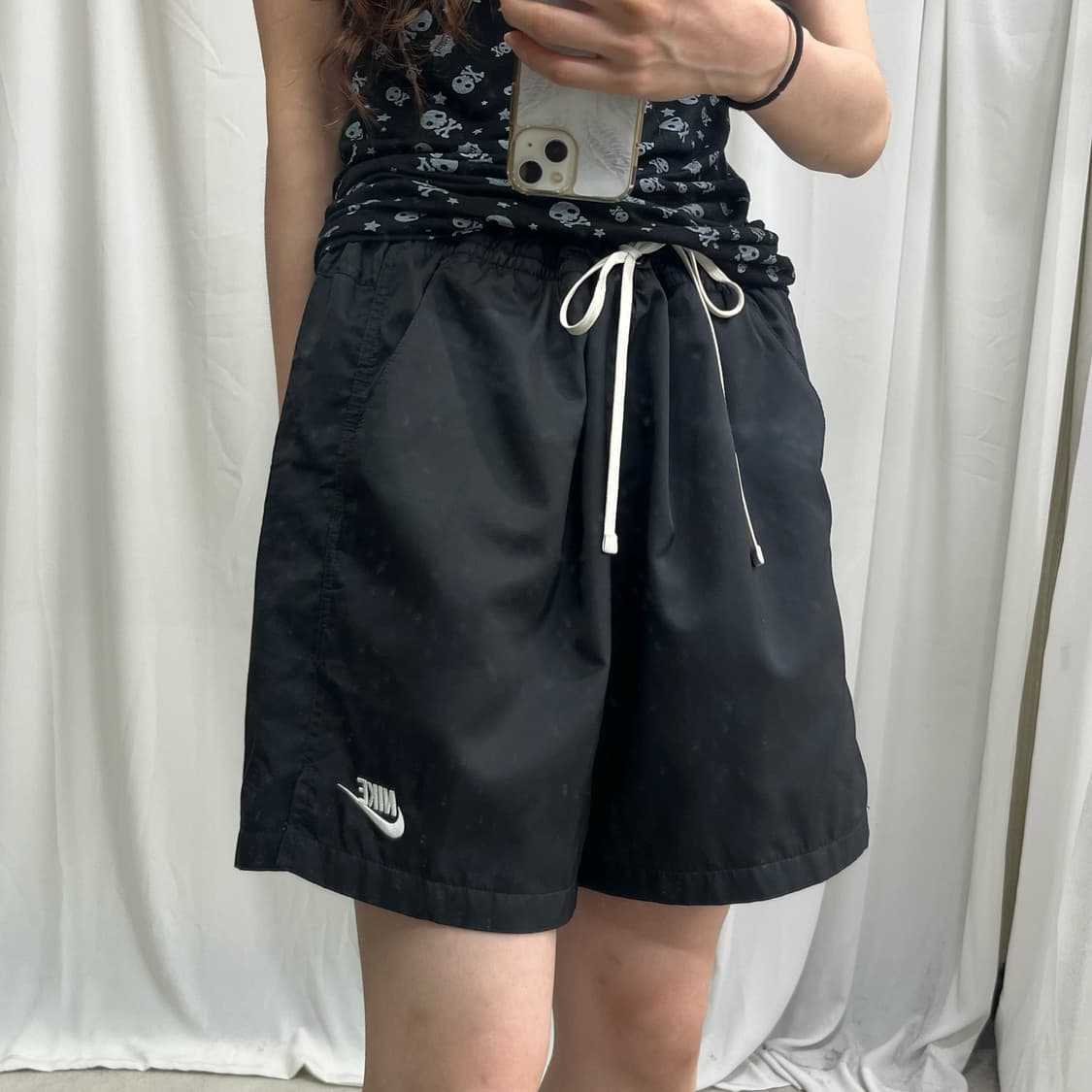 Nike black woven flow shorts 상품이미지3