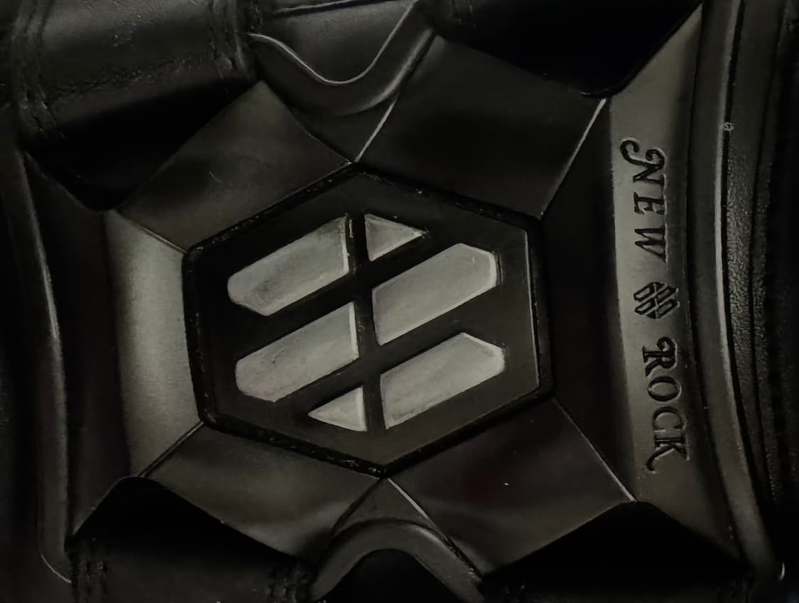 NEW ROCK   BLACK TANK  platform  m-wall 상품이미지6