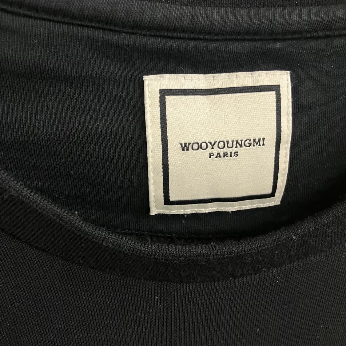 우영미 블랙 스퀘어 스웨트셔츠 50 상품이미지3