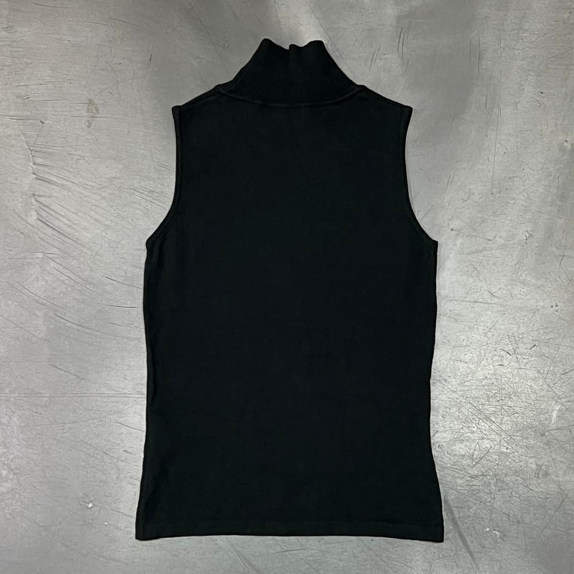  엠포리오 아르마니 하이넥 니트 슬리브리스 y16109 상품이미지2