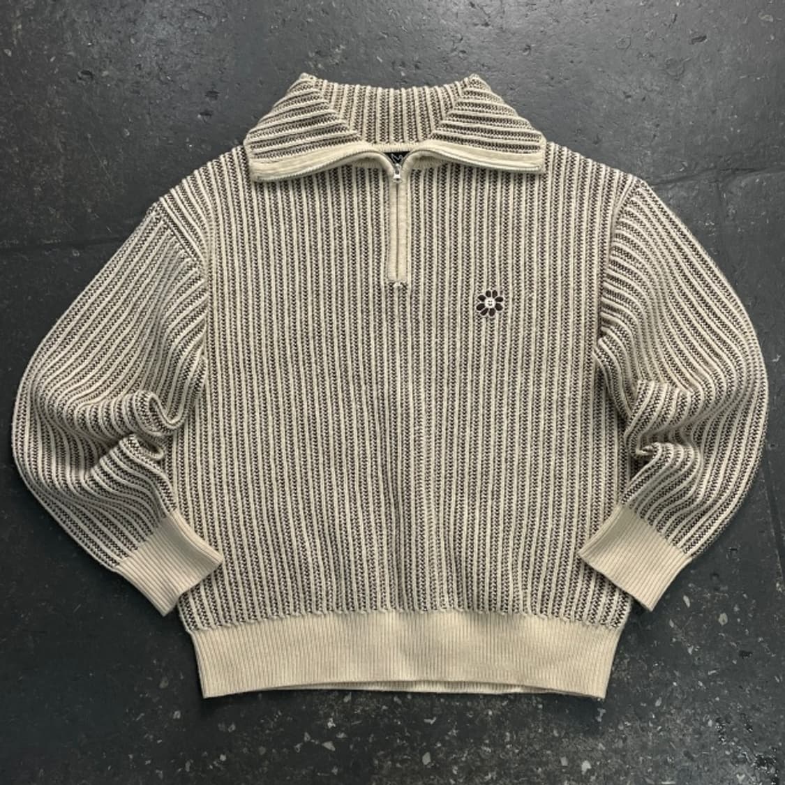 95-100 와릿이즌 반집업 니트 상품이미지1