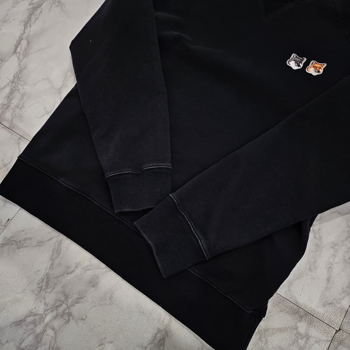 메종키츠네 로고 더블폭스 블랙 맨투맨
L 상품이미지2