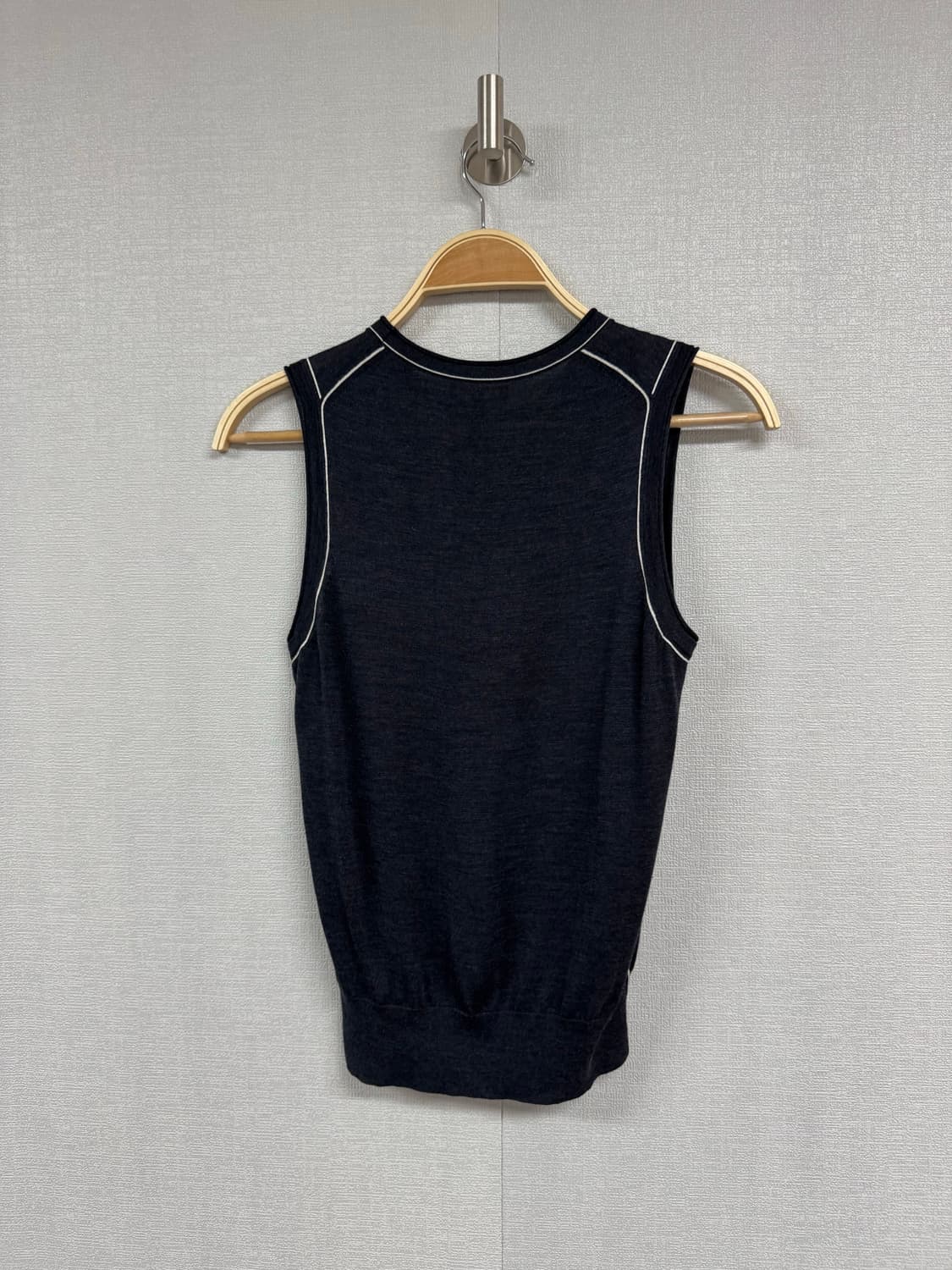 띠어리 슬리브리스 탑 상품이미지3