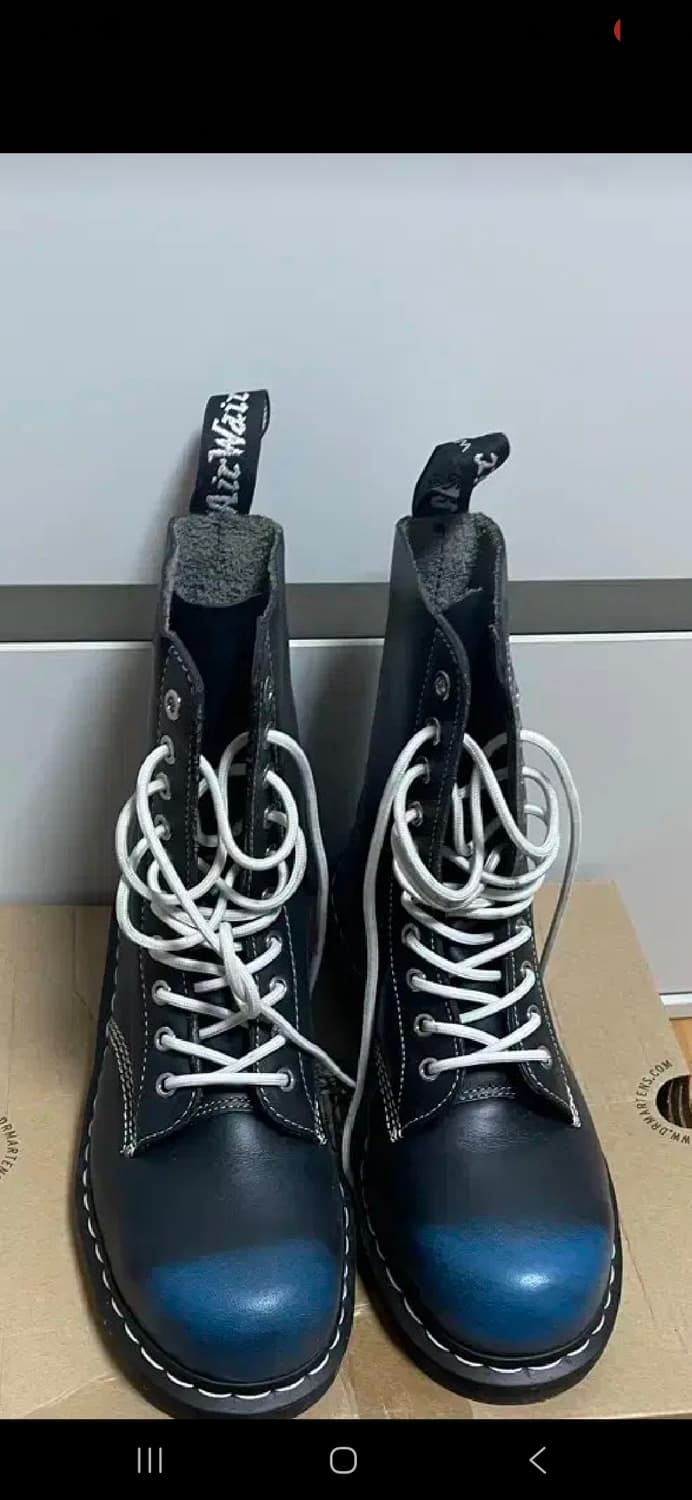 새상품) 닥터마틴 1919 uk4  250~255 사이즈 GD 신발 상품이미지1