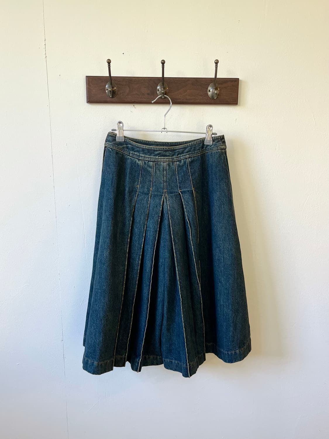 Content Contenu 핀턱 데님 스커트진 상품이미지4