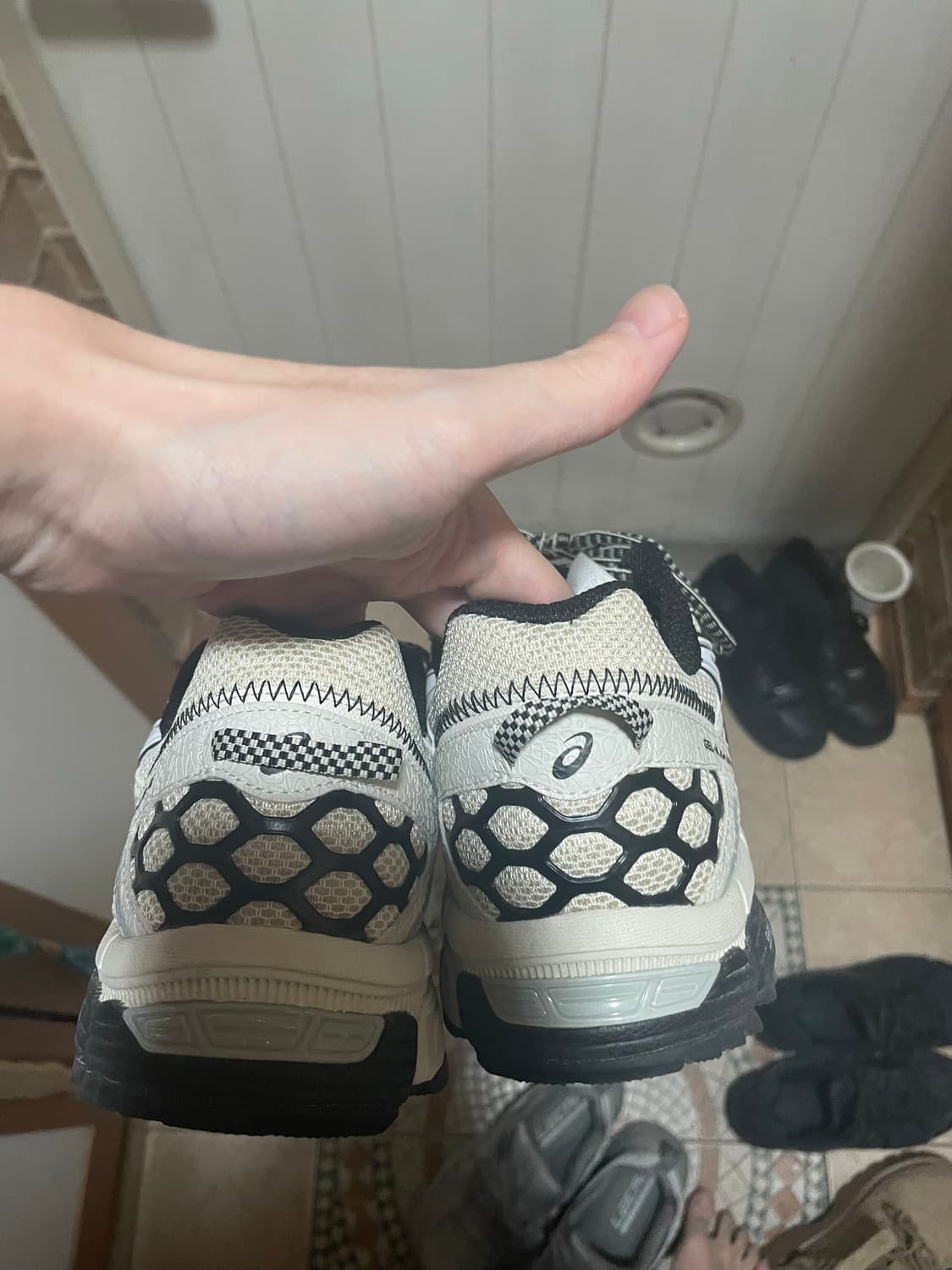 아식스 젤 카하나8 카키 275 상품이미지4