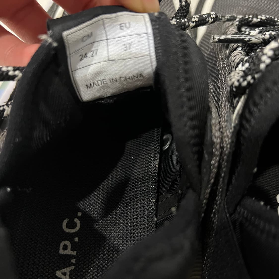 A.P.C. 아페쎄 런어라운드 스니커즈 240 EU 37 상품이미지6