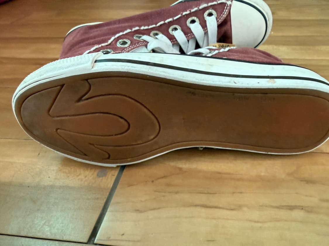 True Religion 하이탑 스니커즈 버건디 상품이미지3