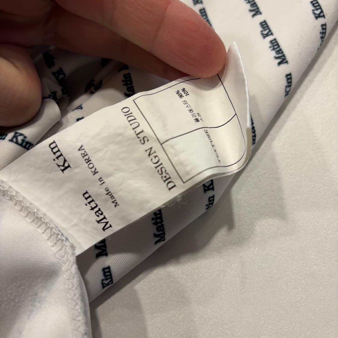 마뗑킴 로고 패턴 폴리 긴팔 티셔츠 화이트 C627 상품이미지5