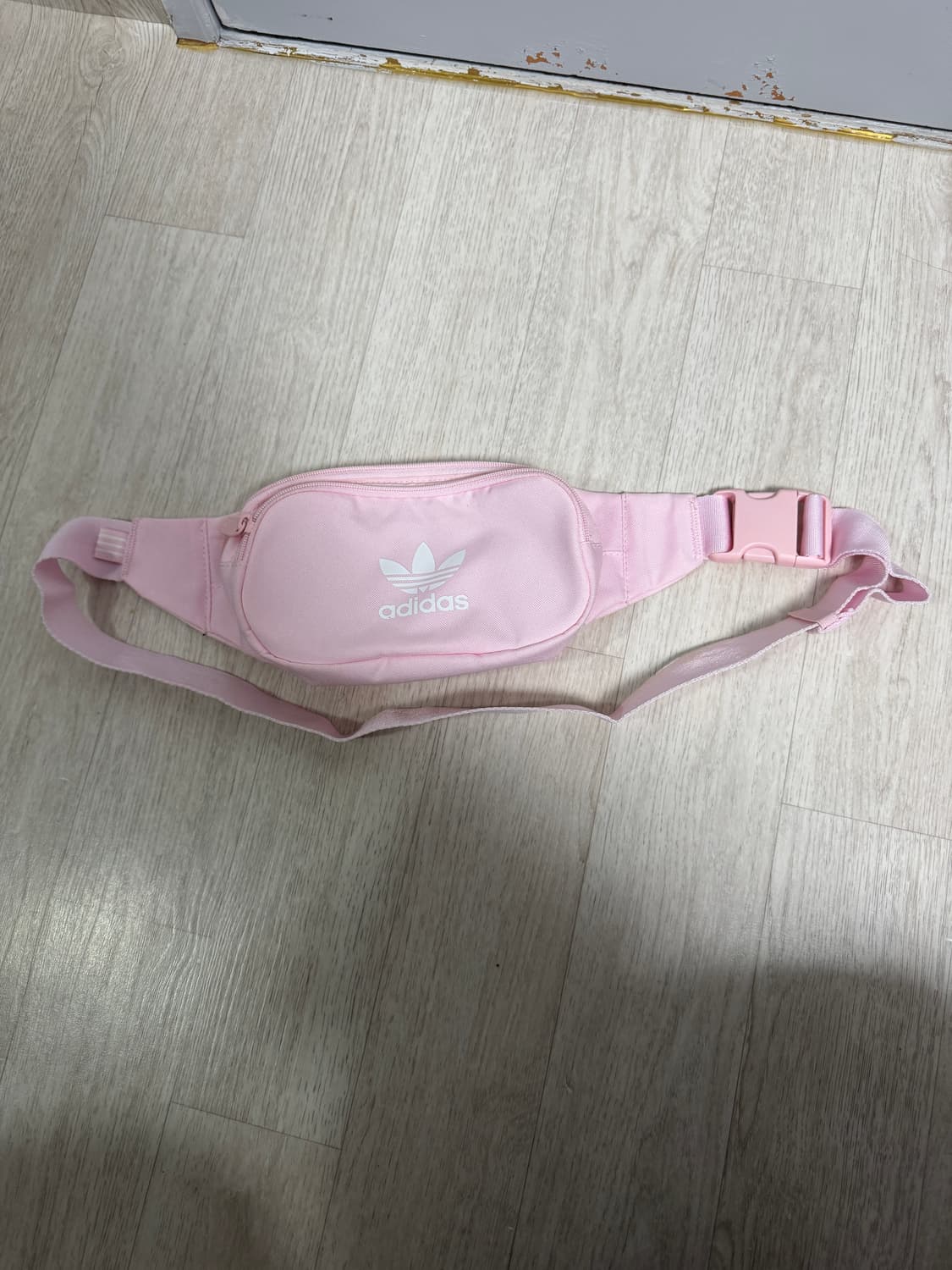 아디다스 베이비핑크 힙색 상품이미지8