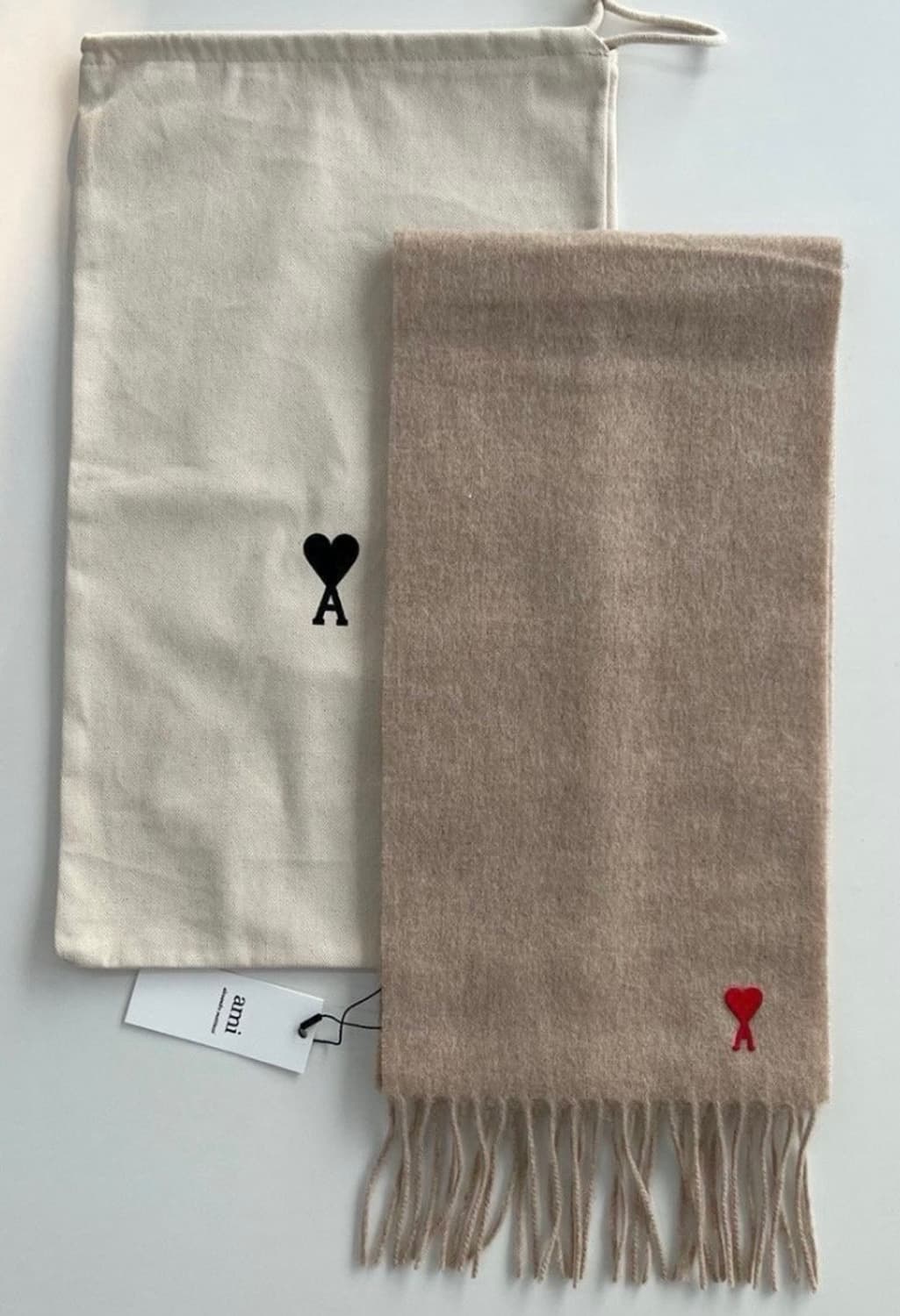 아미 스몰하트 울100%머플러 새상품 파우치포함 남여공용 상품이미지2