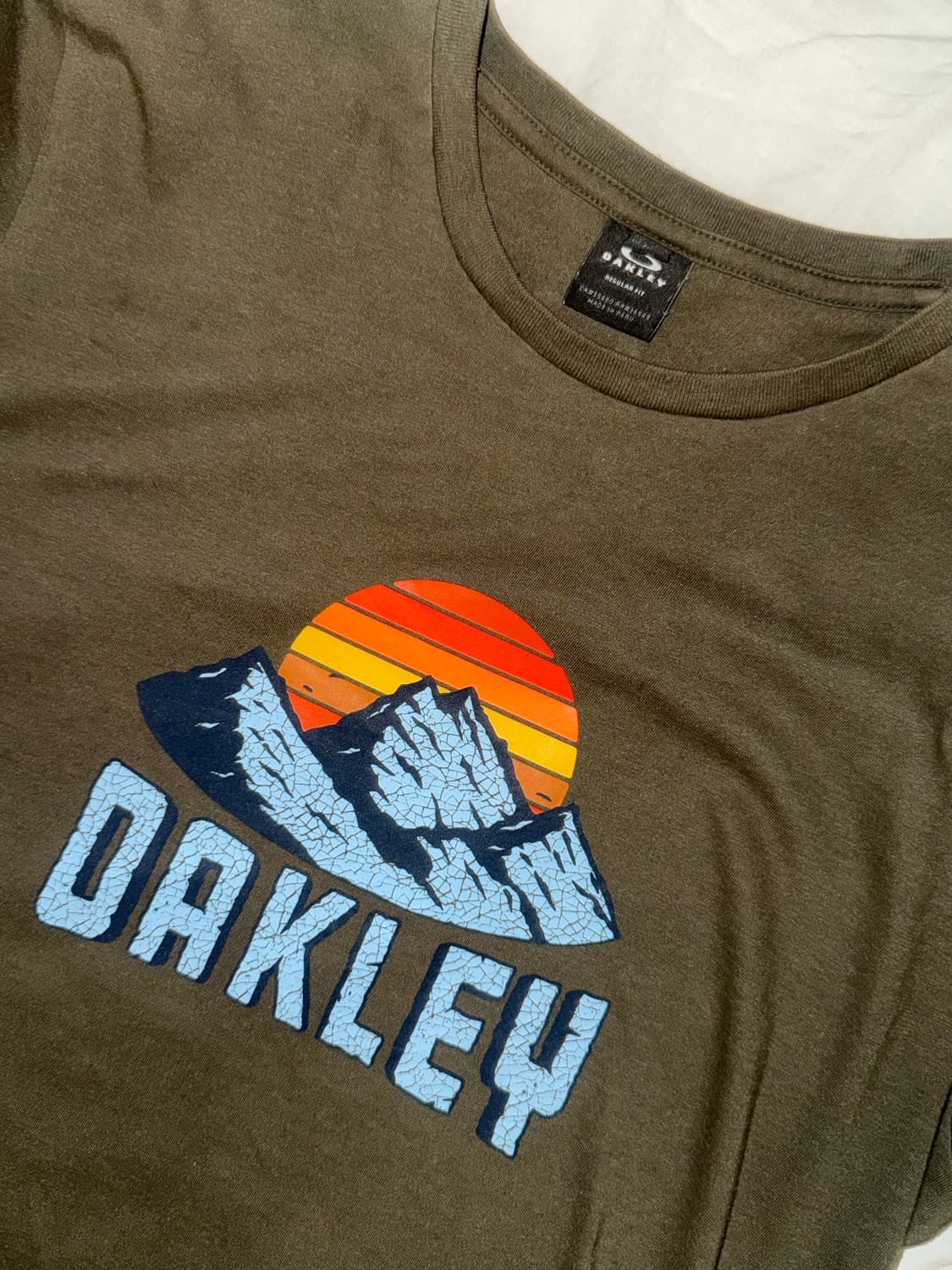 OAKLEY 카키 반팔 상품이미지3