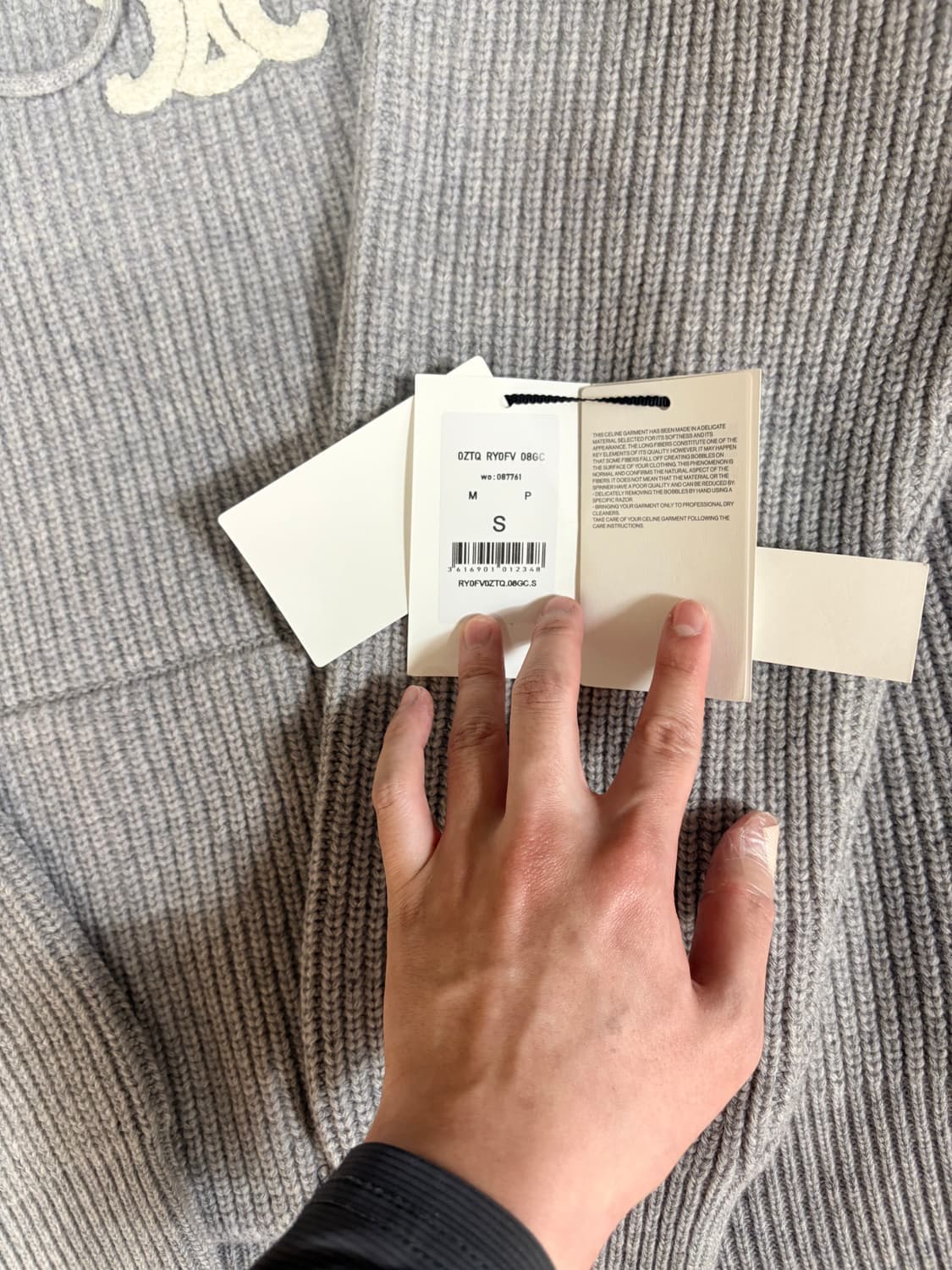 25fw 셀린느 니트 후드 사이즈s 상품이미지7