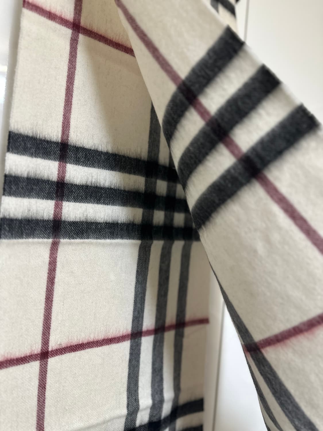 버버리 체크 머플러 캐시미어 목도리 남여공용 상품이미지4