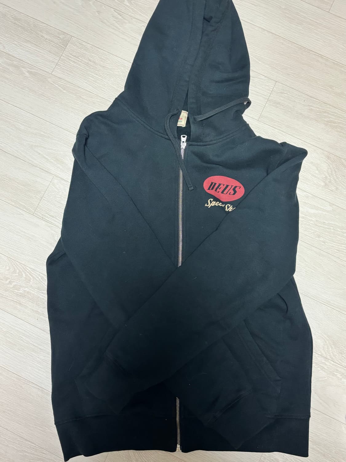 데우스 엑스 마키나 후드집업 상품이미지3