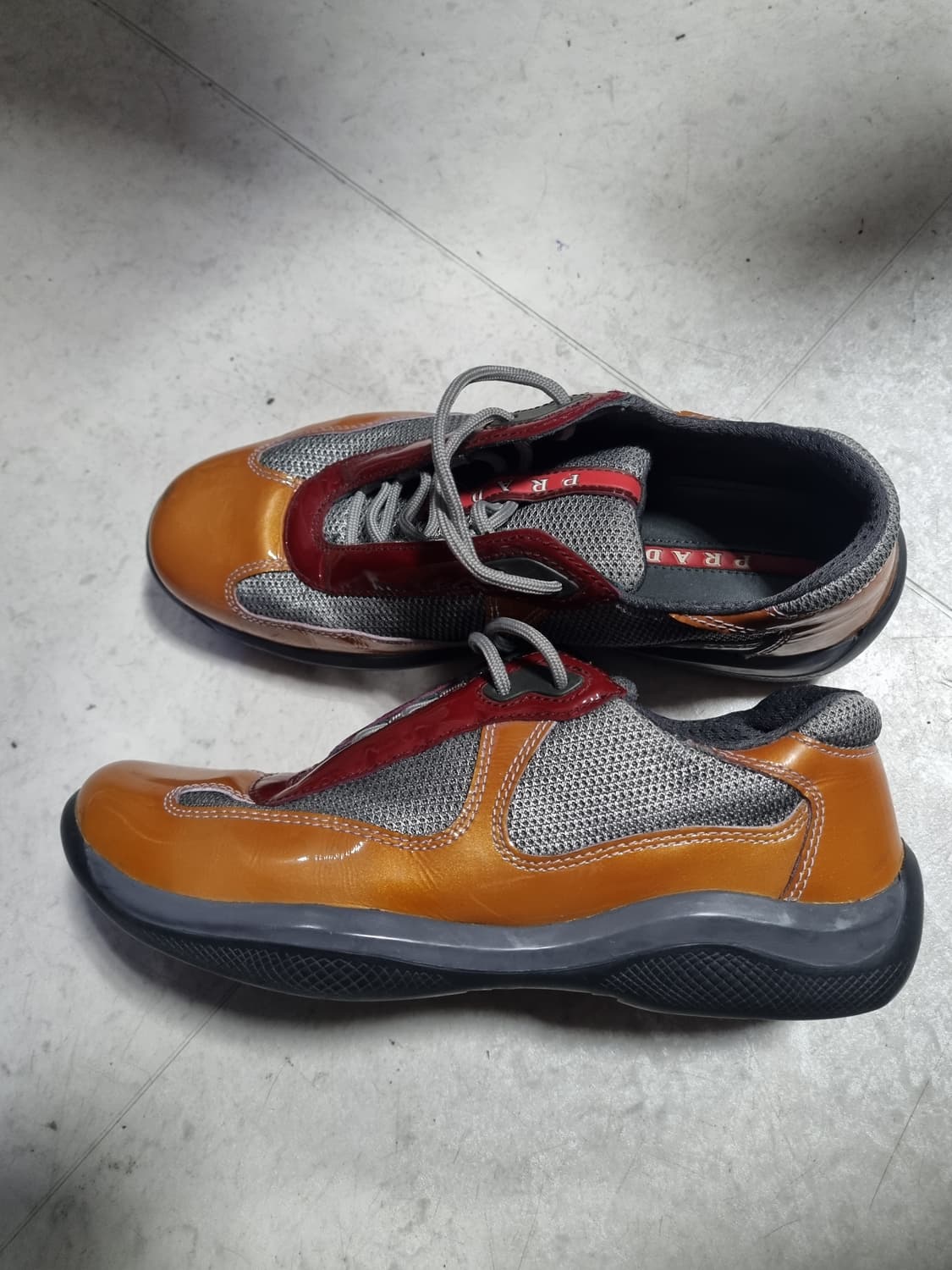 프라다 스니커즈  상품이미지2