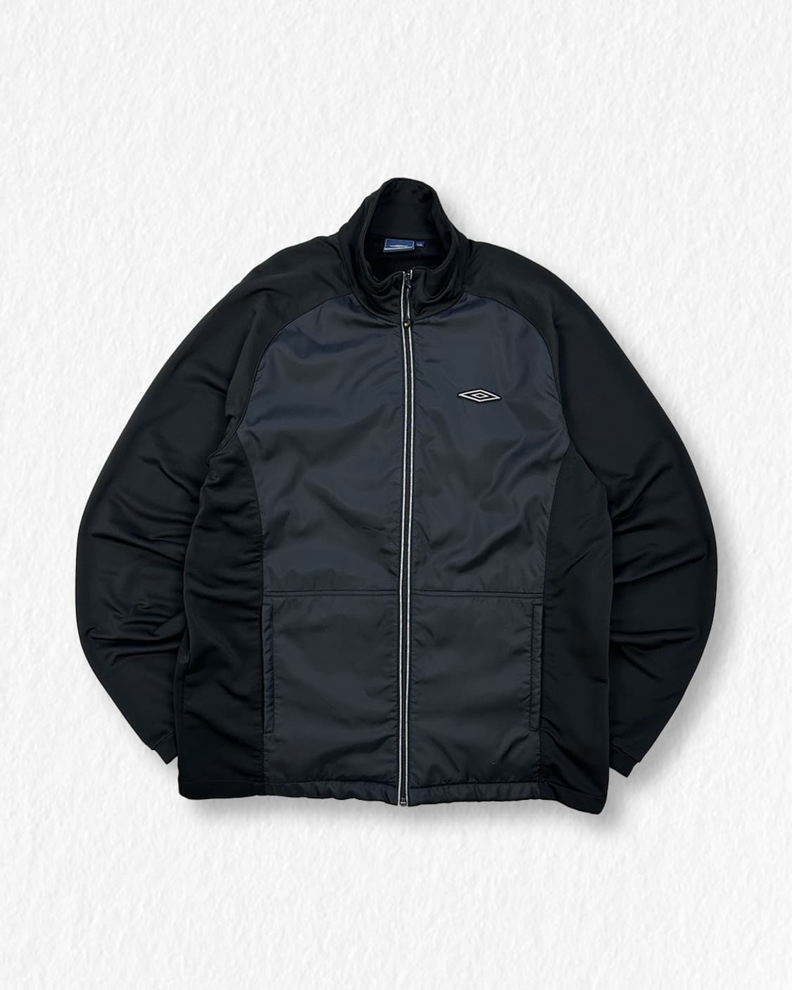 엄브로 트랙탑 집업 상품이미지1