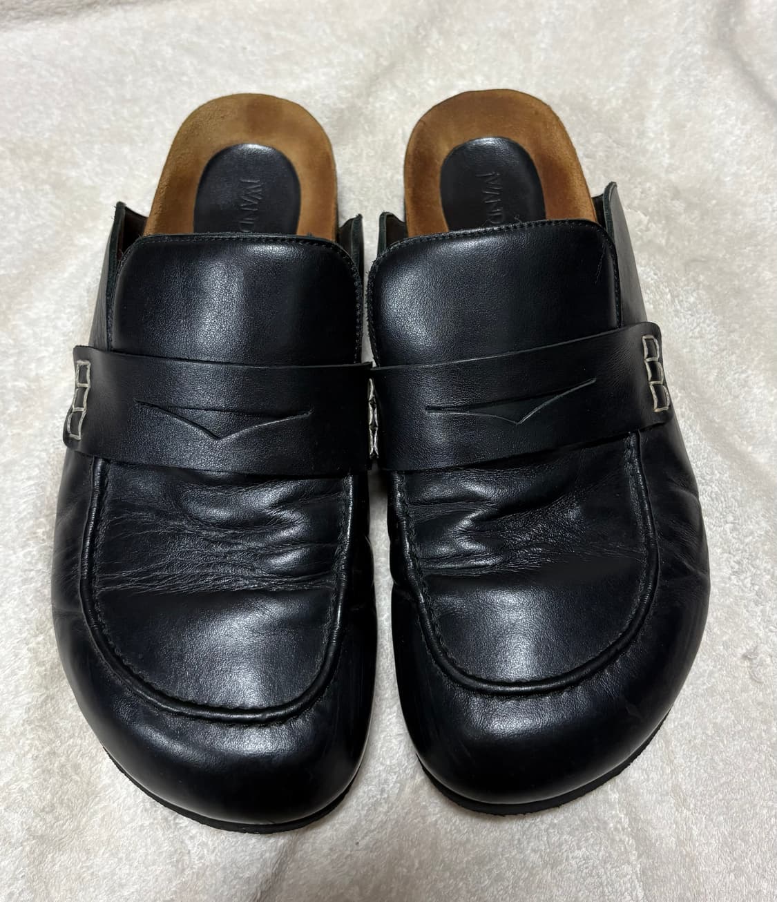 Jw앤더슨 펠트 레더 로퍼 뮬 블랙 / 43 상품이미지2