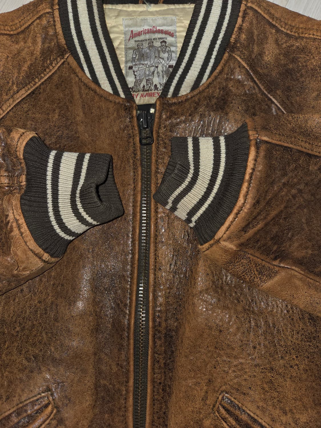 AVIREX 아이콘 레더 바시티 상품이미지5