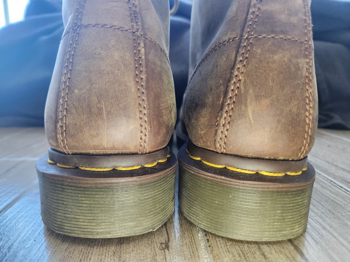 닥터마틴 1460 8홀 크레이지호스 (250) 상품이미지7