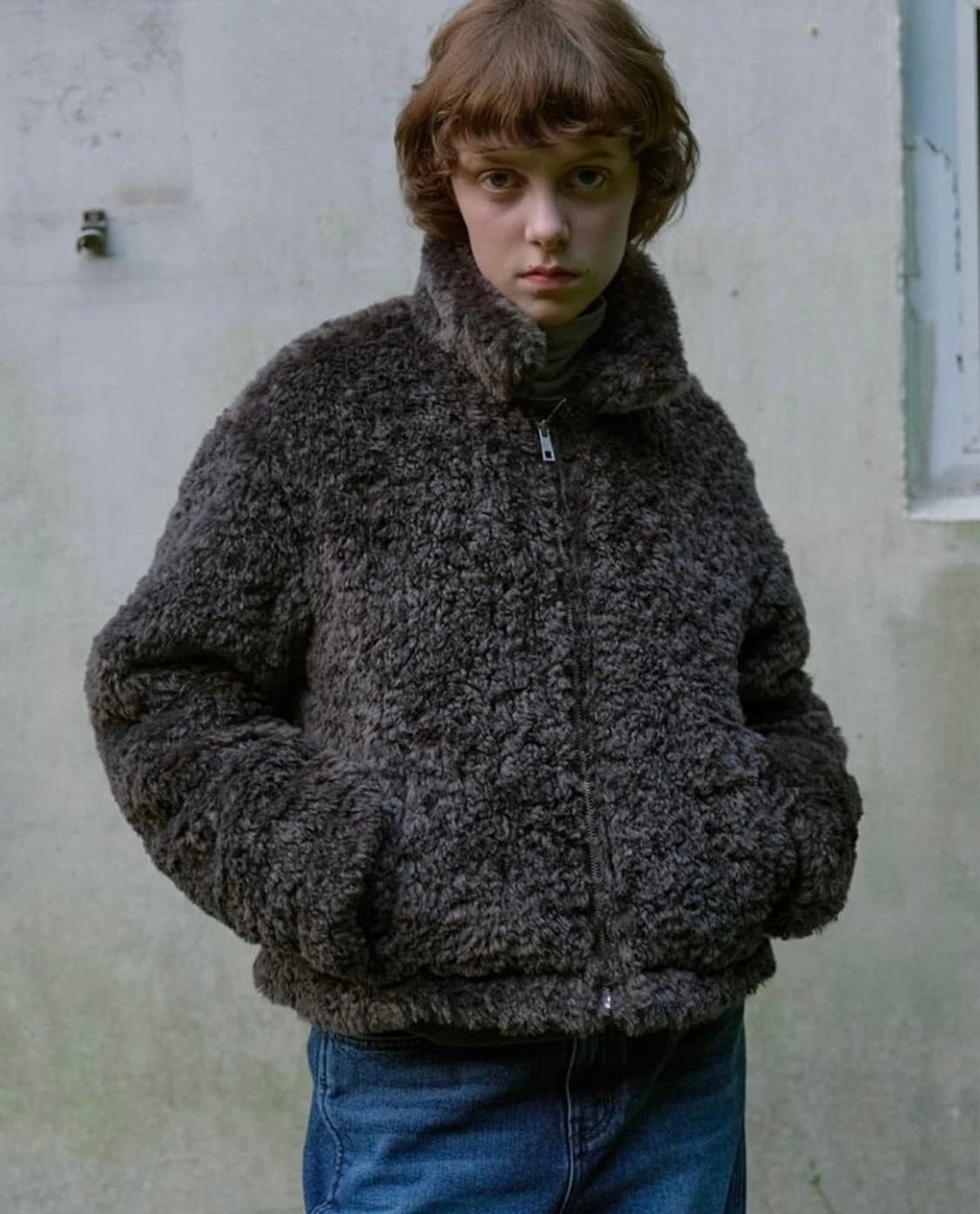 구해요) 엔조블루스 이지 퍼 자켓 차콜 상품이미지1