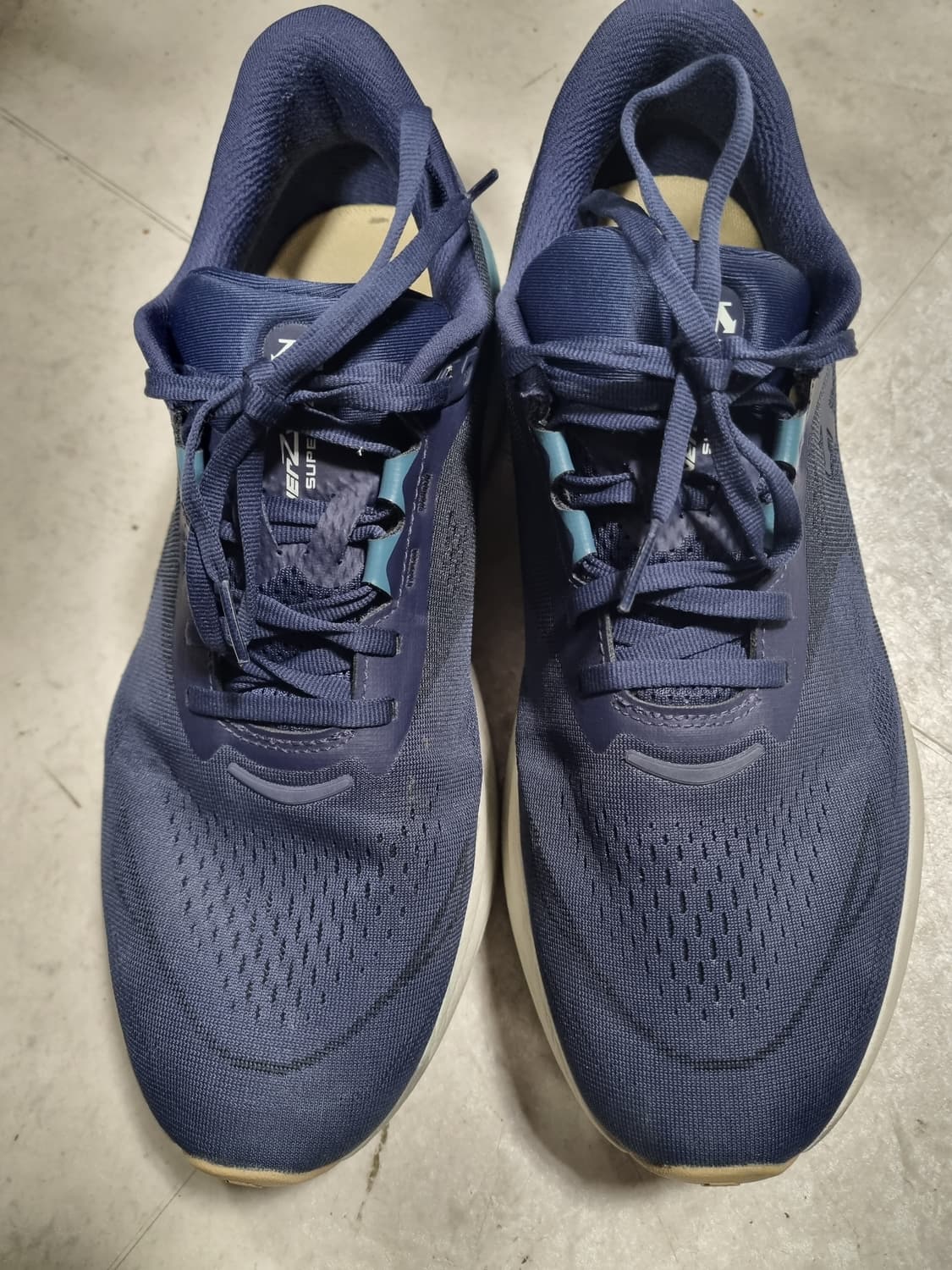 데상트 남성 런스텝 러닝화 상품이미지1