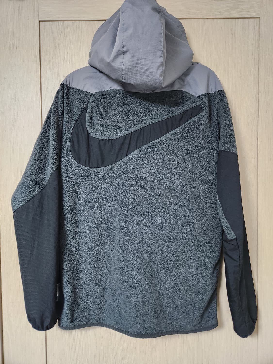 나이키 윈터 후드집업 자켓 사이즈M 상품이미지2