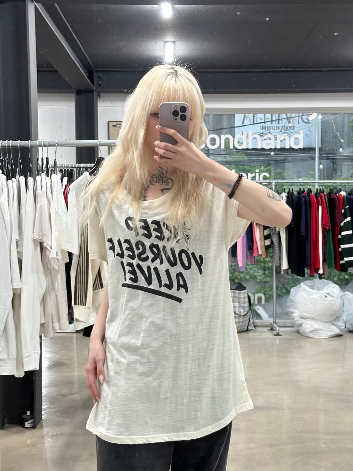 히스테릭 글래머 원숄더 아이보리 KEEP YOURSELF ALIVE! 반 상품이미지1