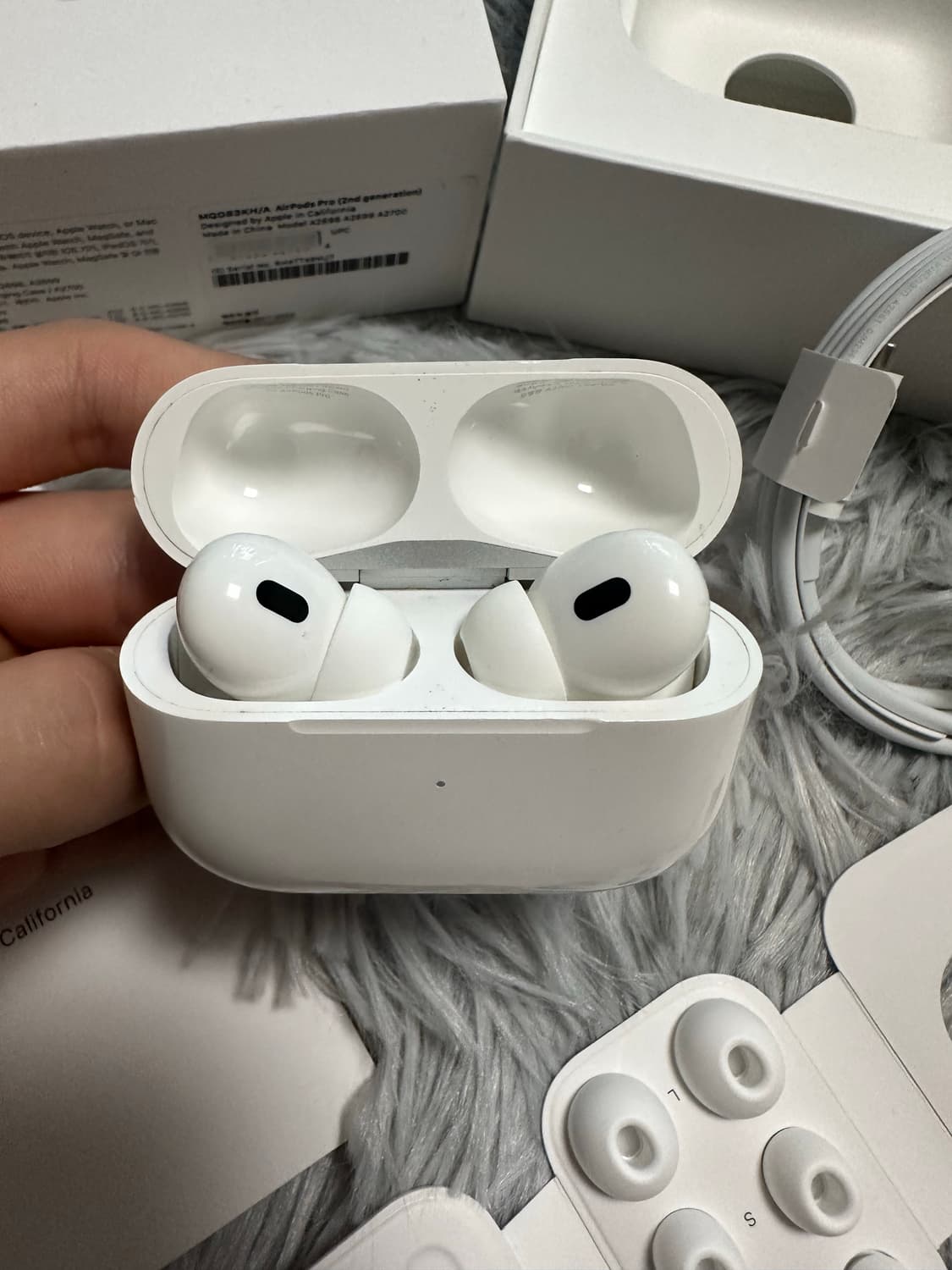 에어팟 프로2 풀박스 판매! 상품이미지2