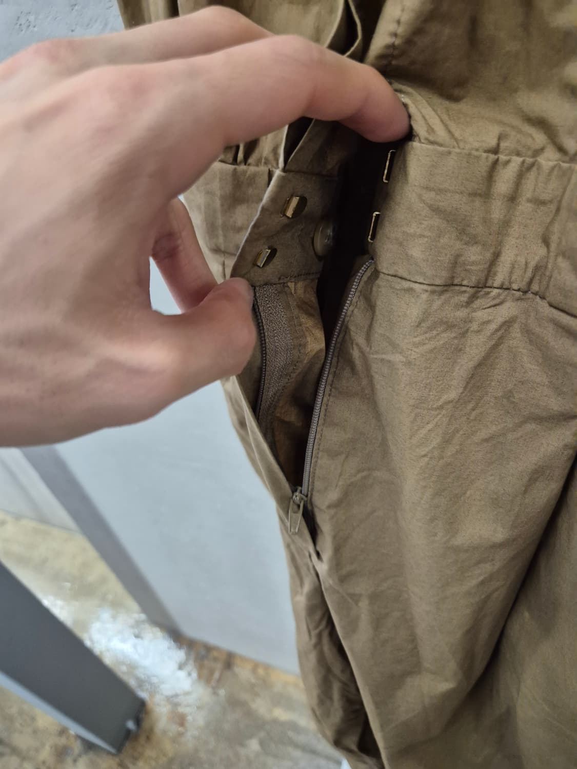 Massimo Dutti 카키색 점프수트 EUR 36 상품이미지7