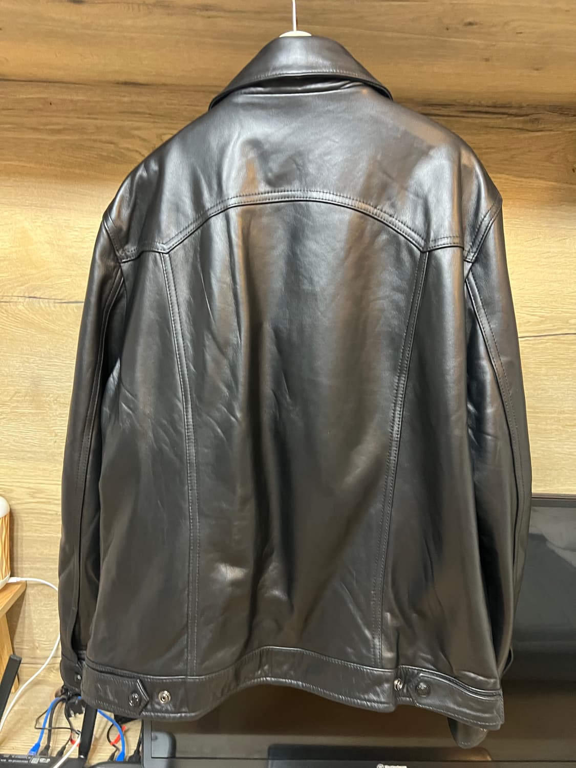 램스킨(양가죽) 트러커 자켓 판매합니다. 상품이미지2