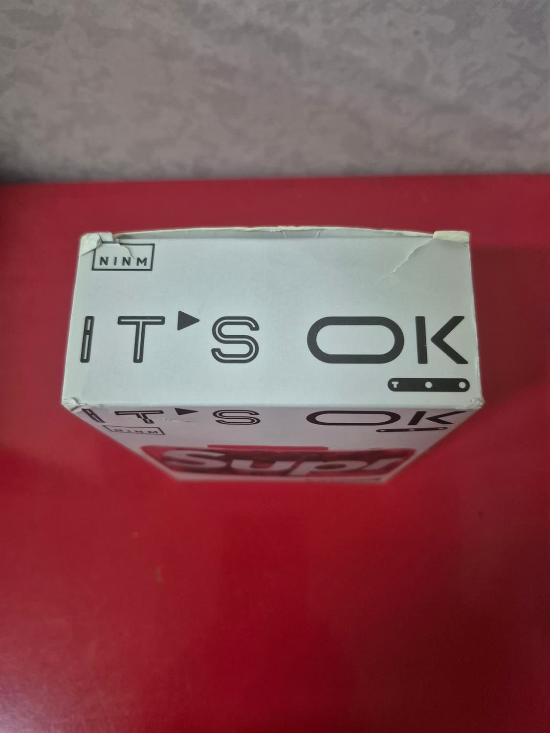 슈프림 잇츠 오케이 투 카세트 플레이어 상품이미지3