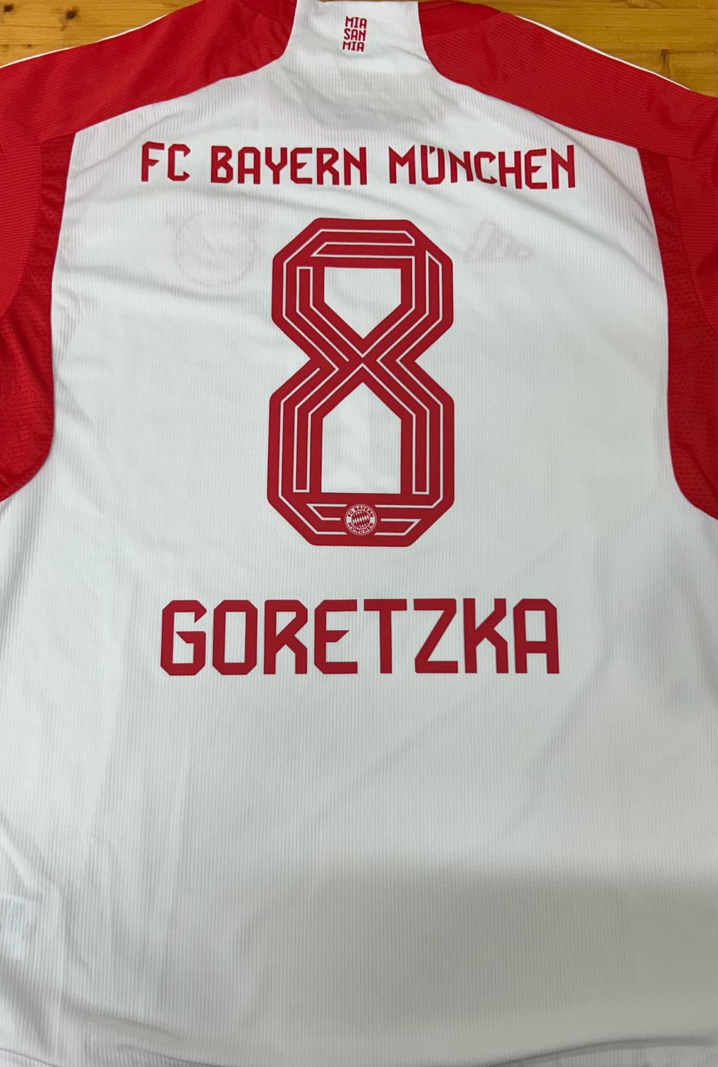 23-24 뮌헨 홈 고레츠카 유니폼 XL 상품이미지2
