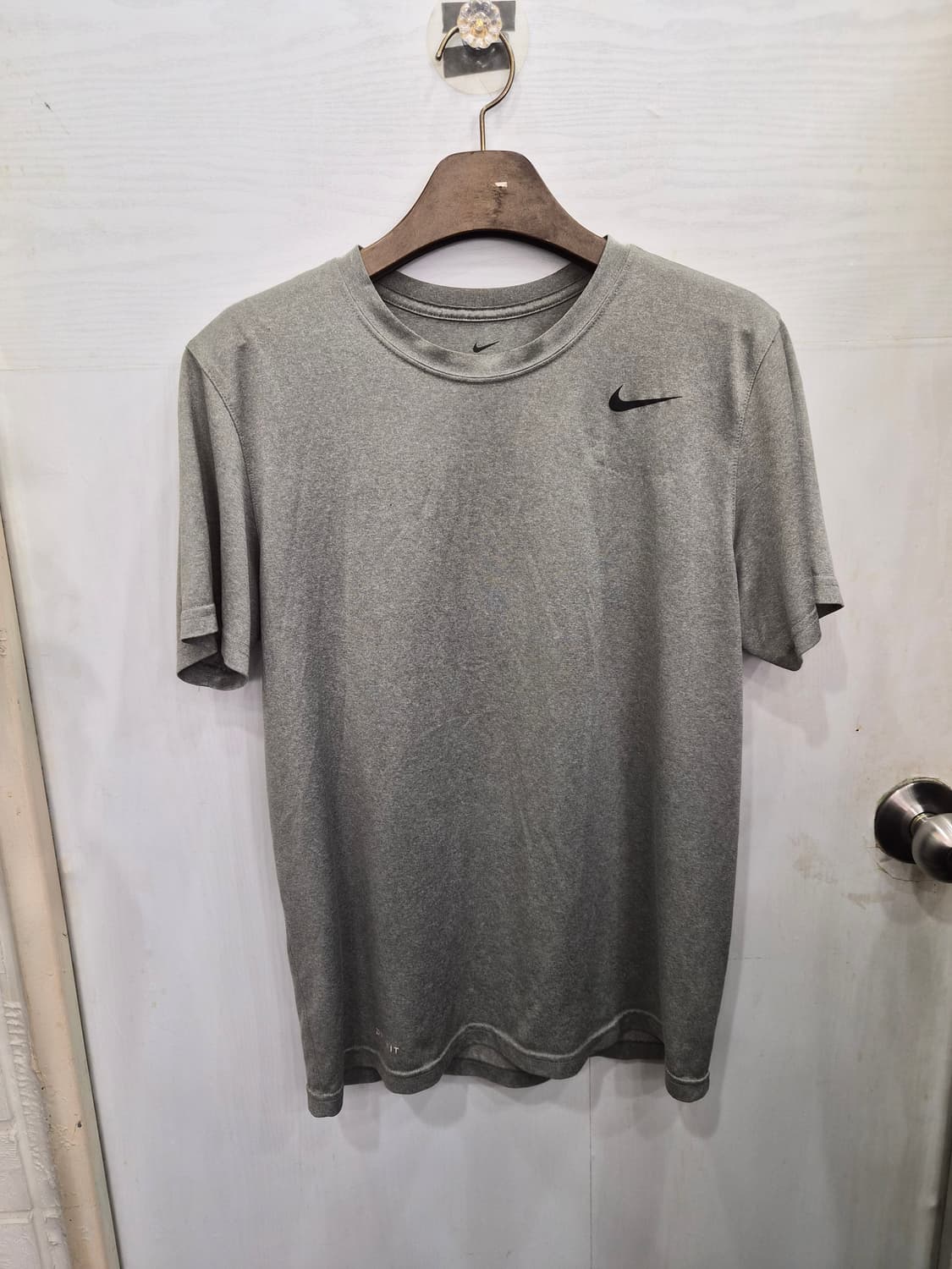 100,L )) NIKE 나이키 드라이핏 반팔티셔츠! 그레이 & 블랙~ 상품이미지2