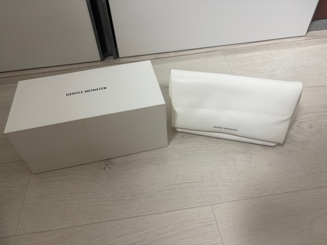 젠틀몬스터 로코코 블랙 풀박스 상품이미지7